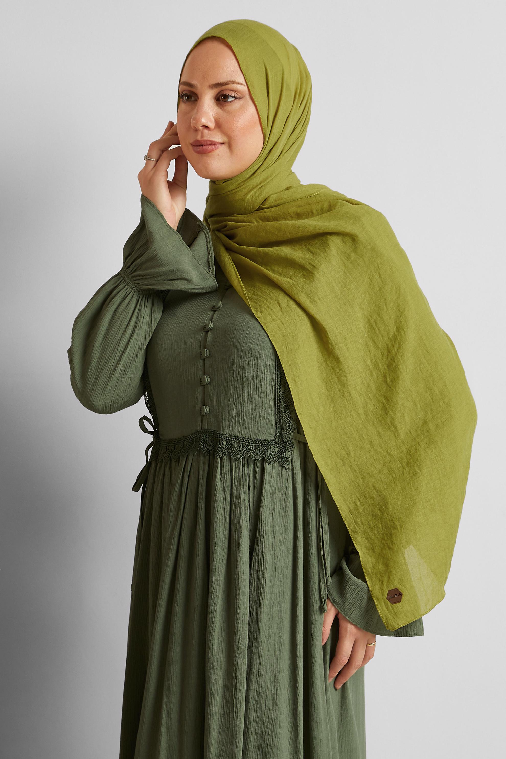Tesettür giyim YEŞİL ALVİNA ŞAL 8436