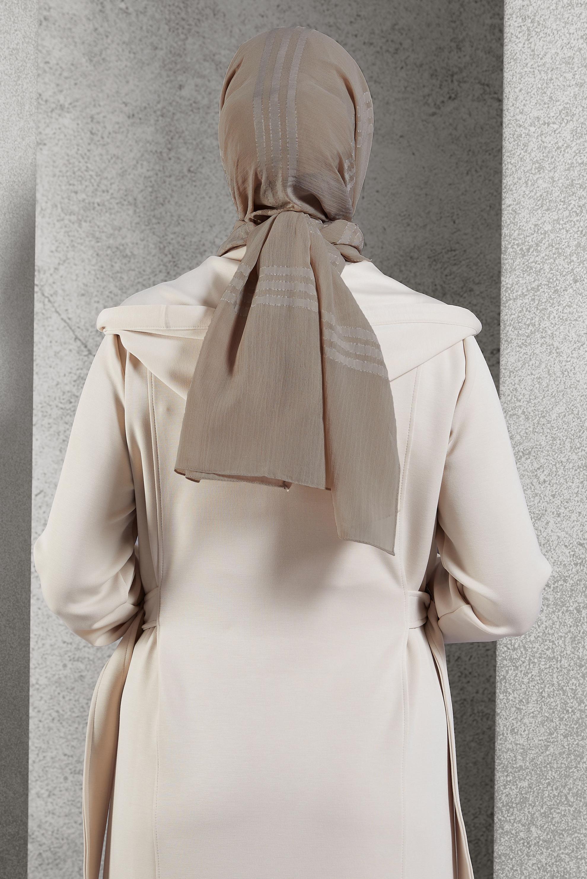 Tesettür giyim VİZON ALVİNA ŞAL 8446