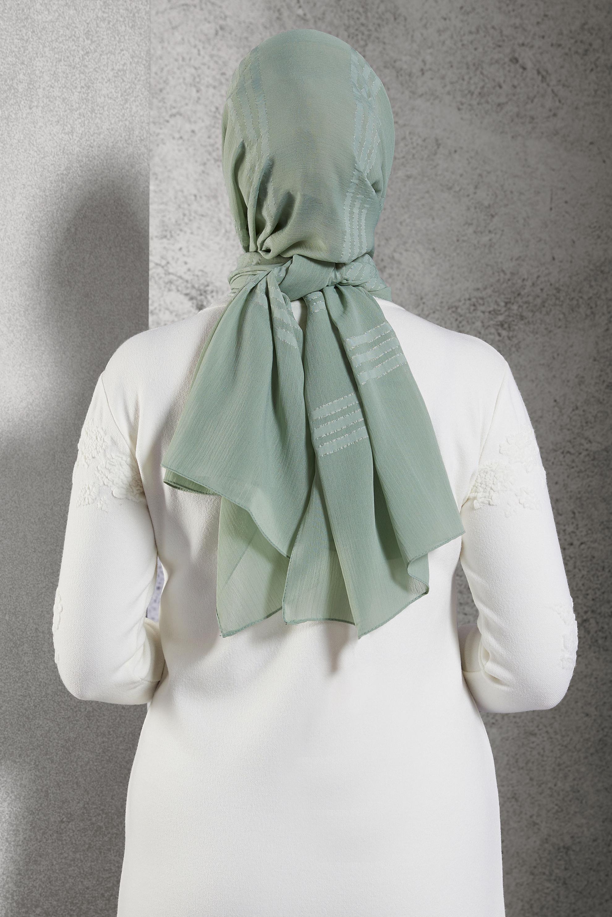 Vêtements hijab VERT CHÂLE ALVINA 8446
