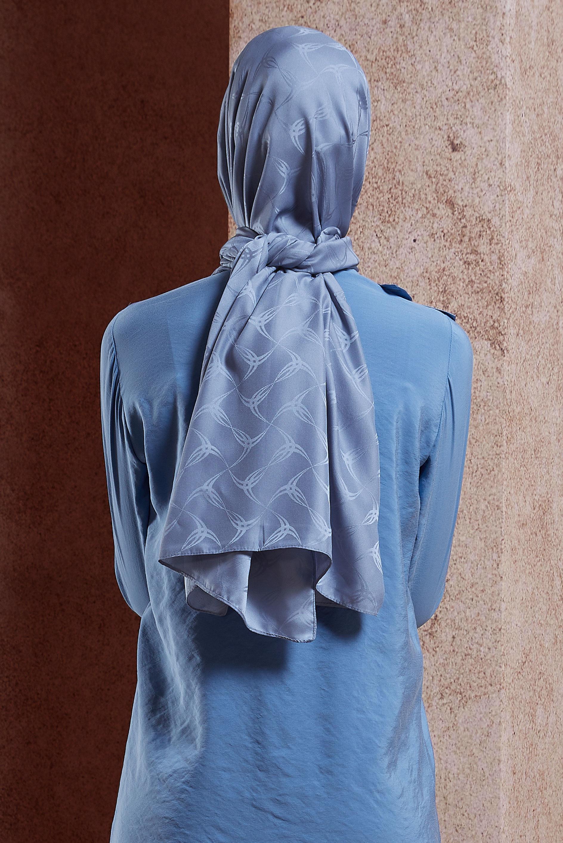 Tesettür giyim MAVİ ALVINA JAKAR ŞAL 8447