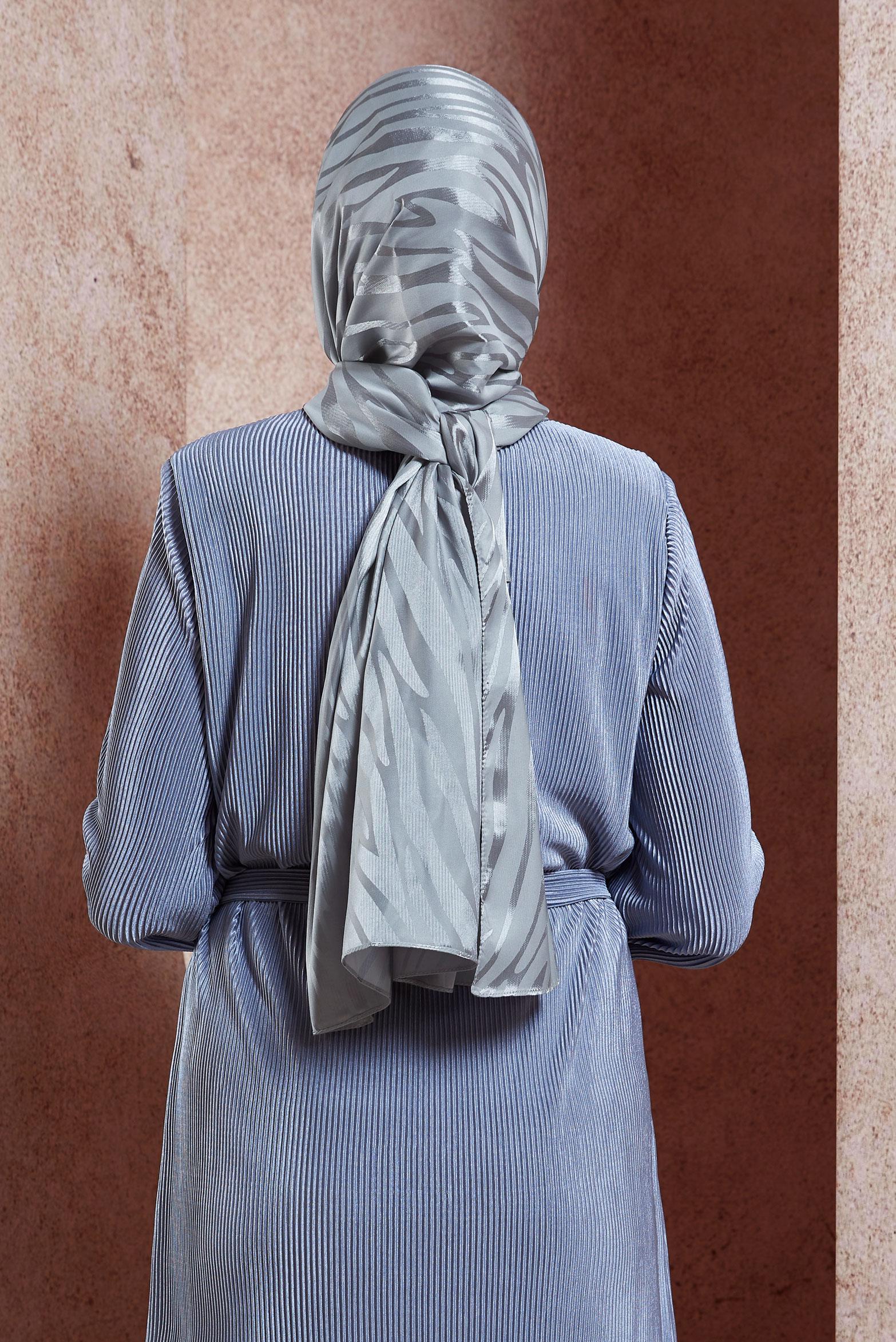 Tesettür giyim GRİ ALVİNA JAKAR ŞAL 8448