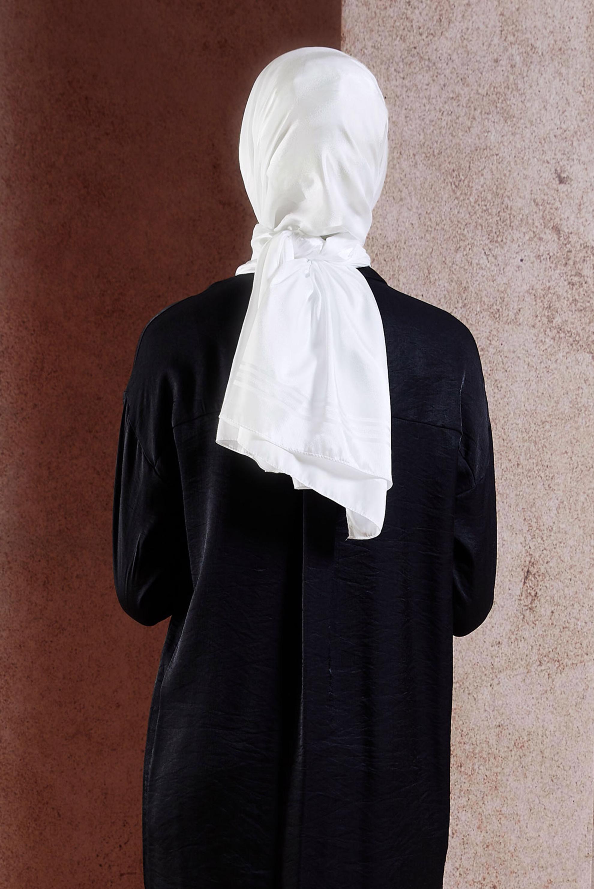 Tesettür giyim EKRU ALVİNA JAKAR ŞAL 8449