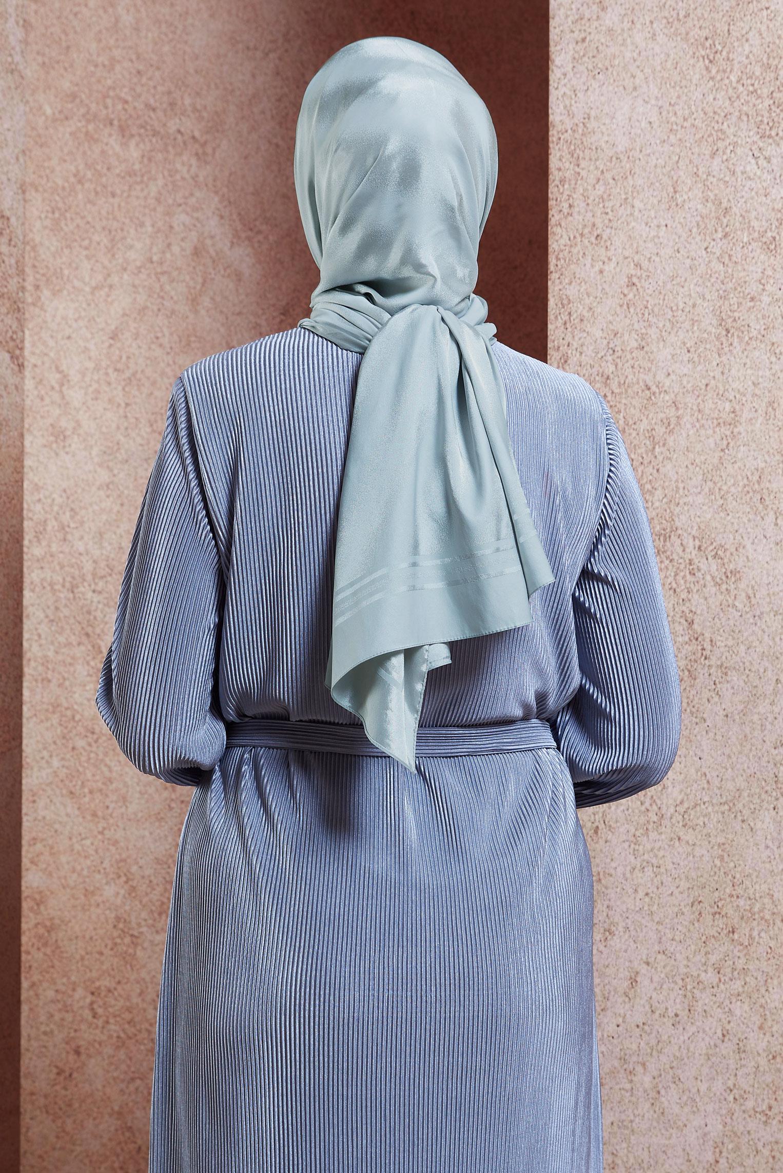 Tesettür giyim GÜMÜŞ ALVİNA JAKAR ŞAL 8449