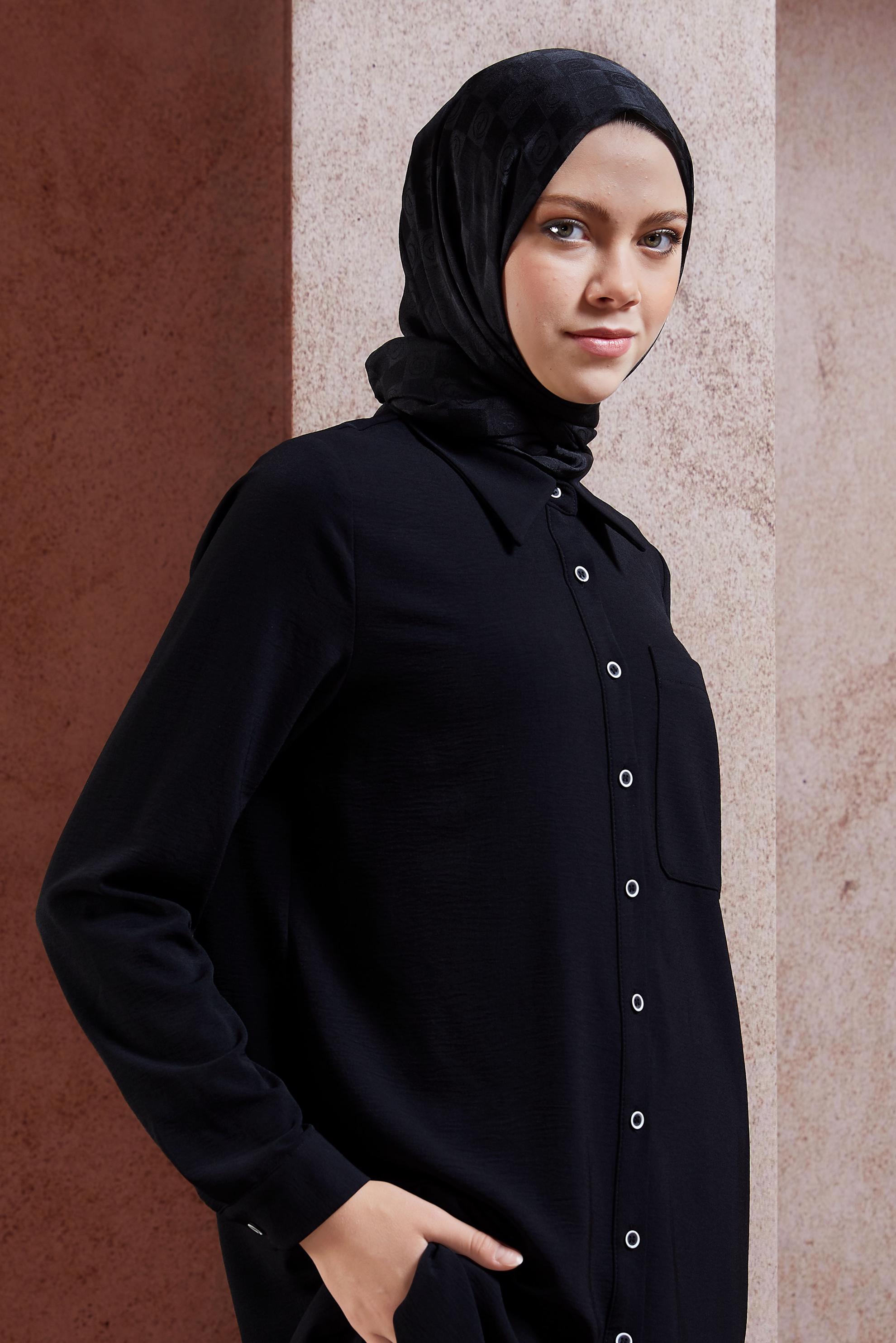 Tesettür giyim SİYAH ALVİNA MONOGRAM ŞAL 8450