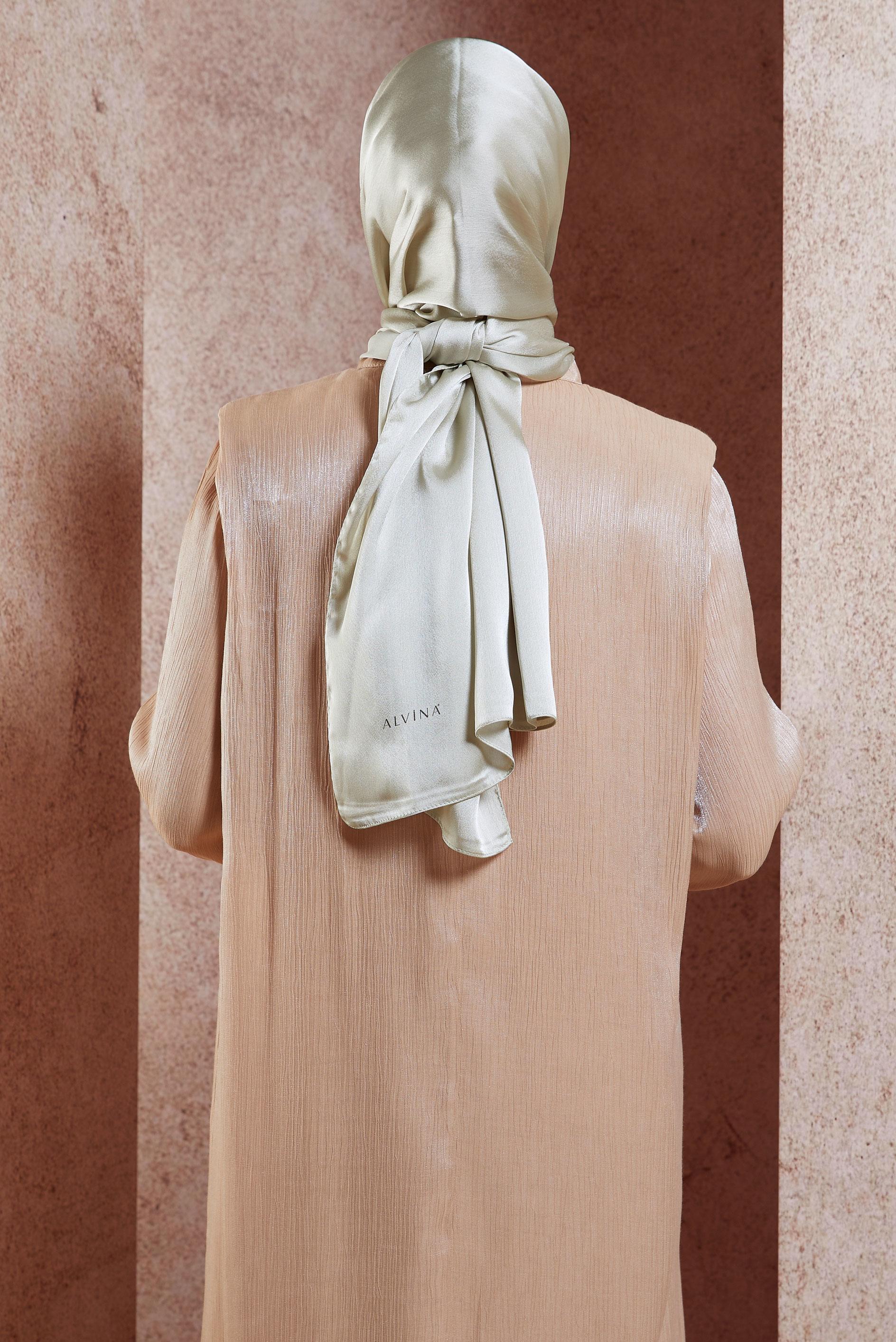 Tesettür giyim GÜMÜŞ ALVİNA DÜZ ŞAL 8456