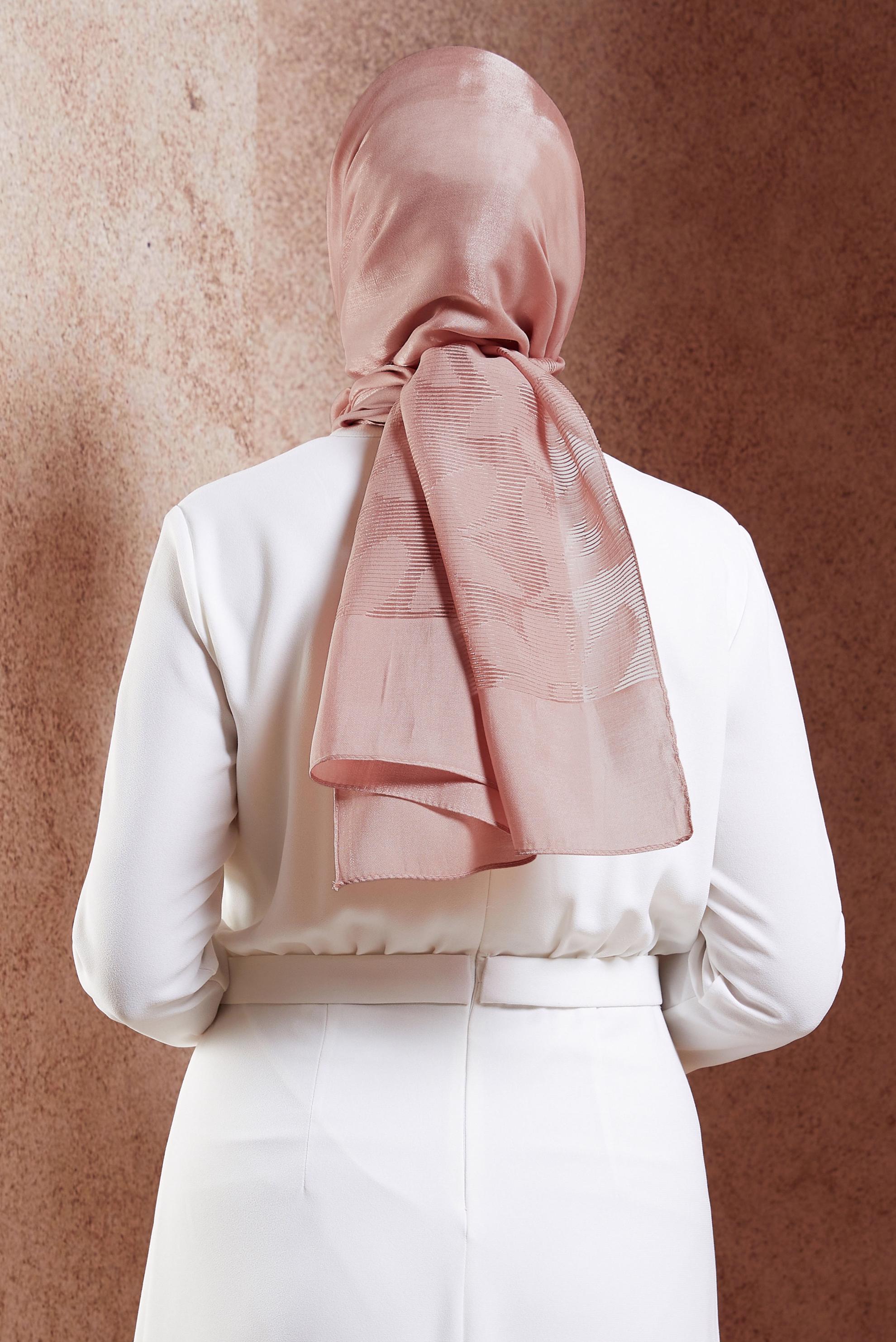 Tesettür giyim PUDRA ALVİNA ŞAL 8458