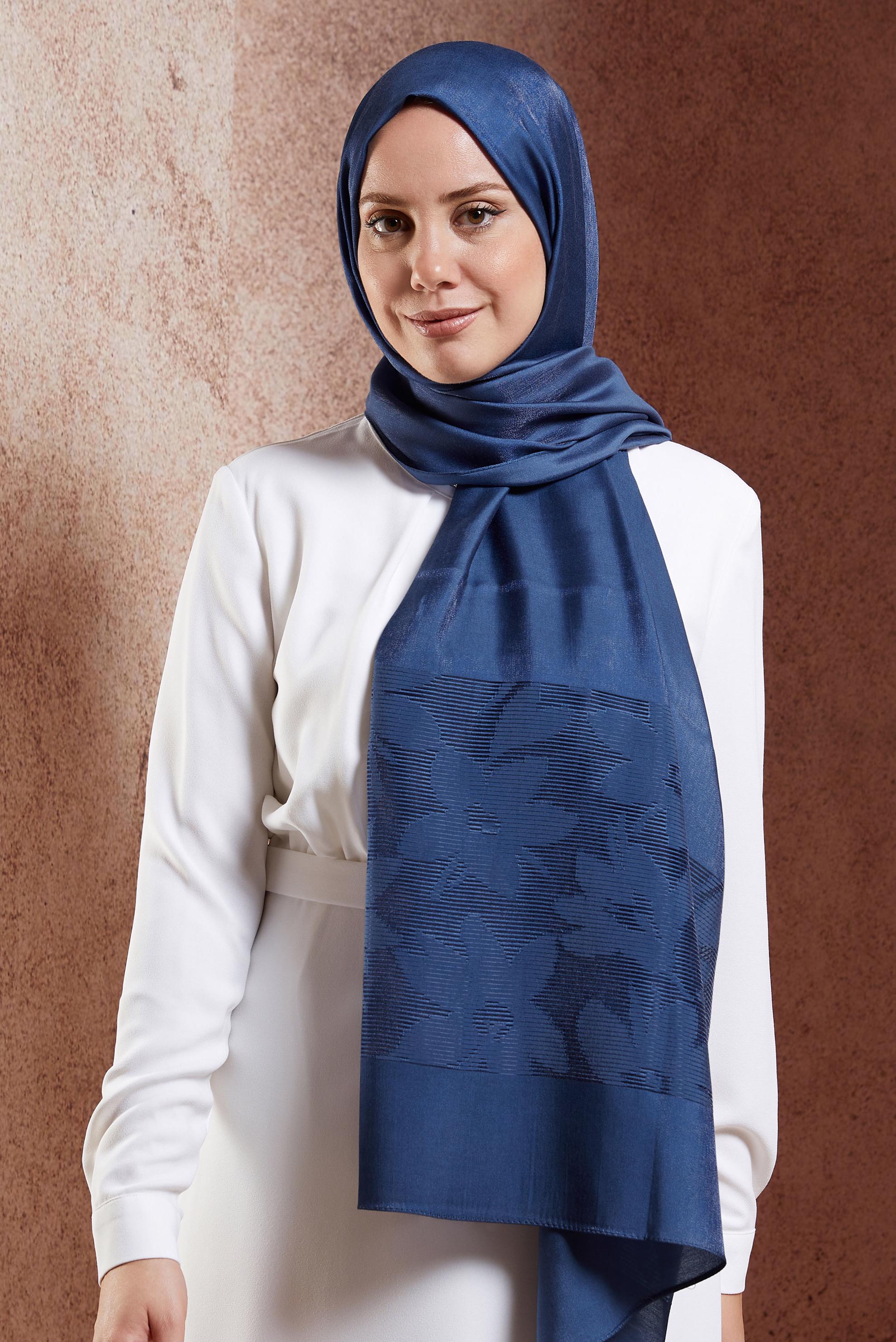 Tesettür giyim LACİVERT ALVİNA ŞAL 8458