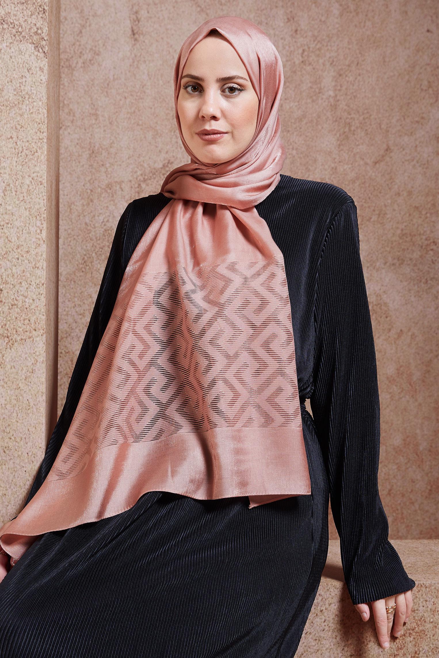 Tesettür giyim PUDRA ALVİNA MOZAİK DESEN ŞAL 8459