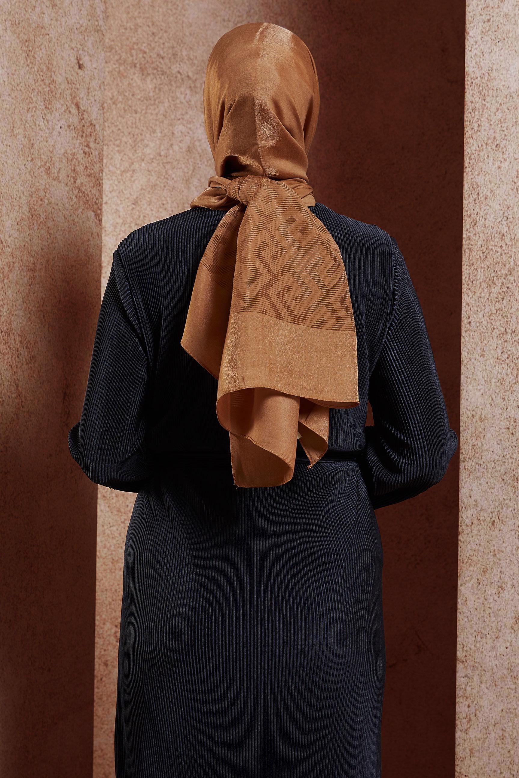 Tesettür giyim KAHVE ALVİNA MOZAİK DESEN ŞAL 8459