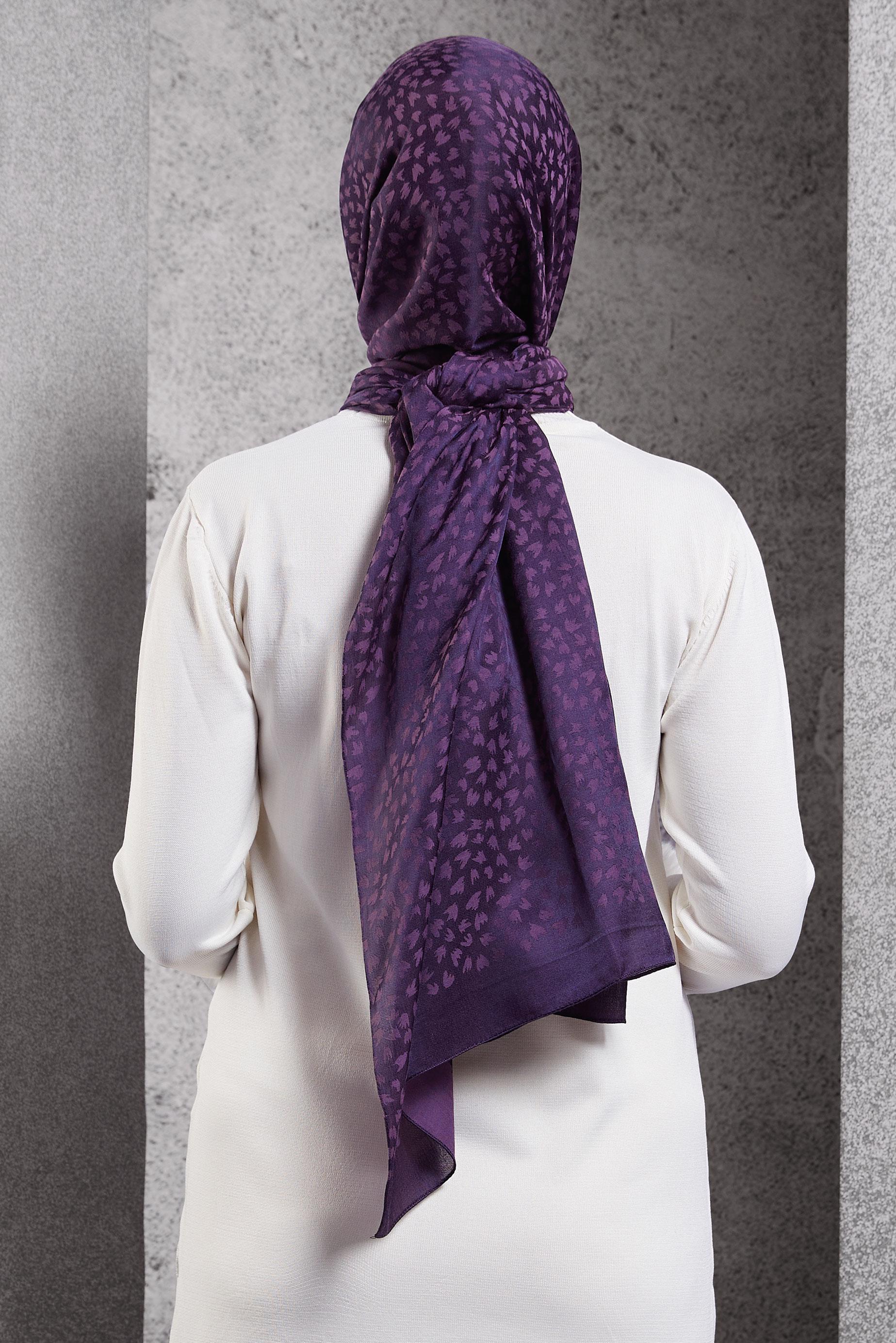 Tesettür giyim MOR ALVİNA DESENLİ ŞAL 8460