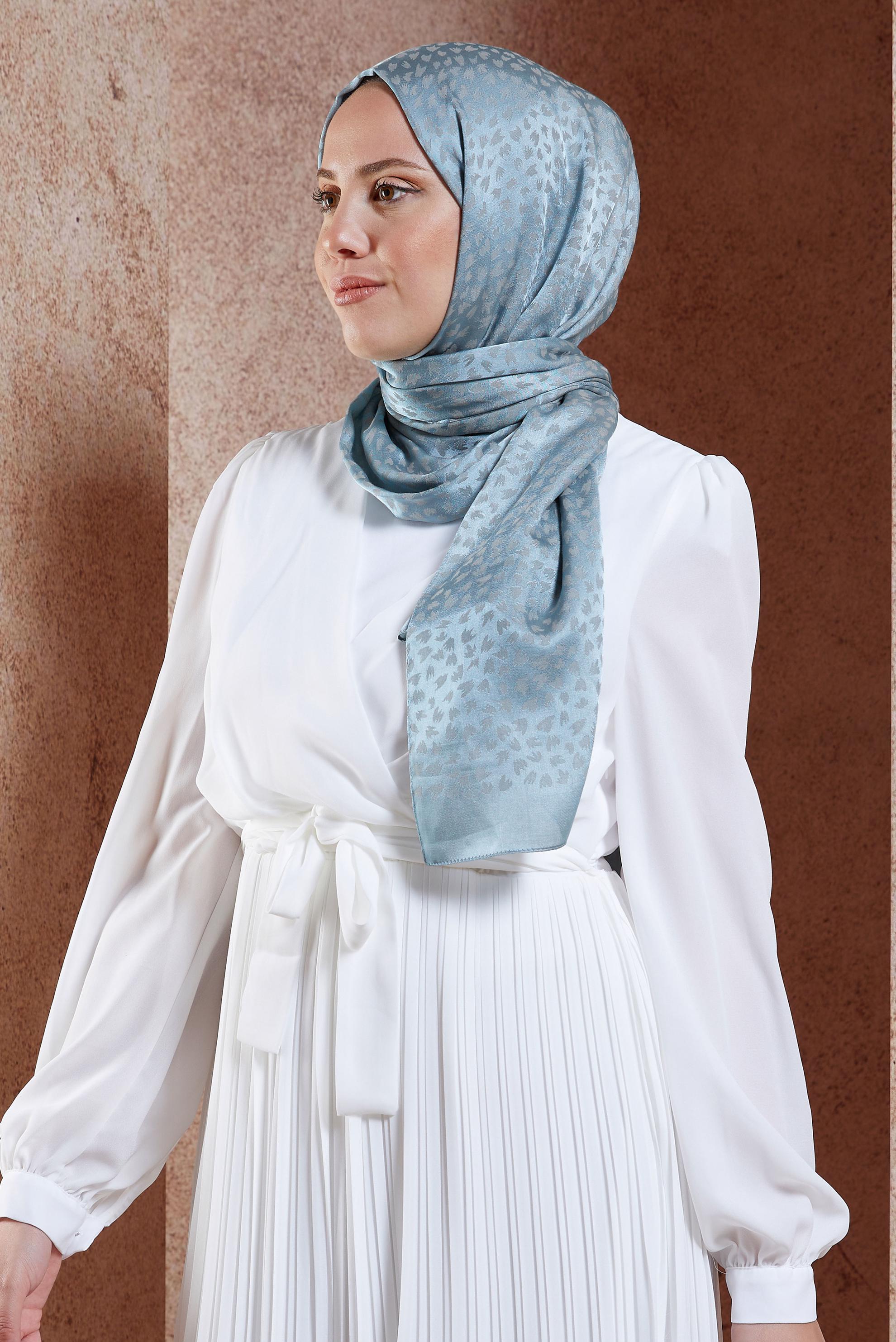 Vêtements hijab VERT CHÂLE À MOTIFS ALVINA 8460