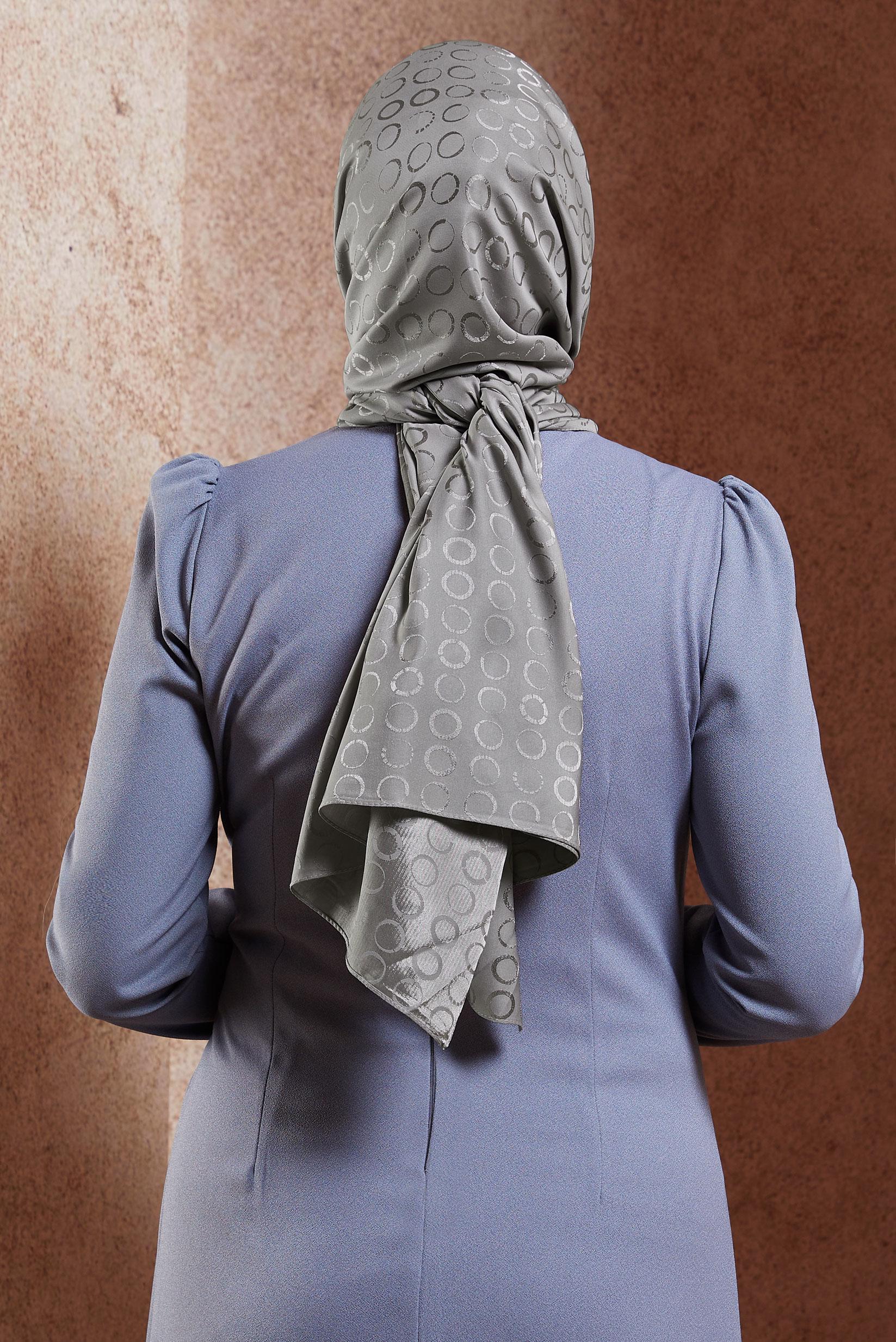 Tesettür giyim GRİ ALVİNA JAKARLI ŞAL 8463