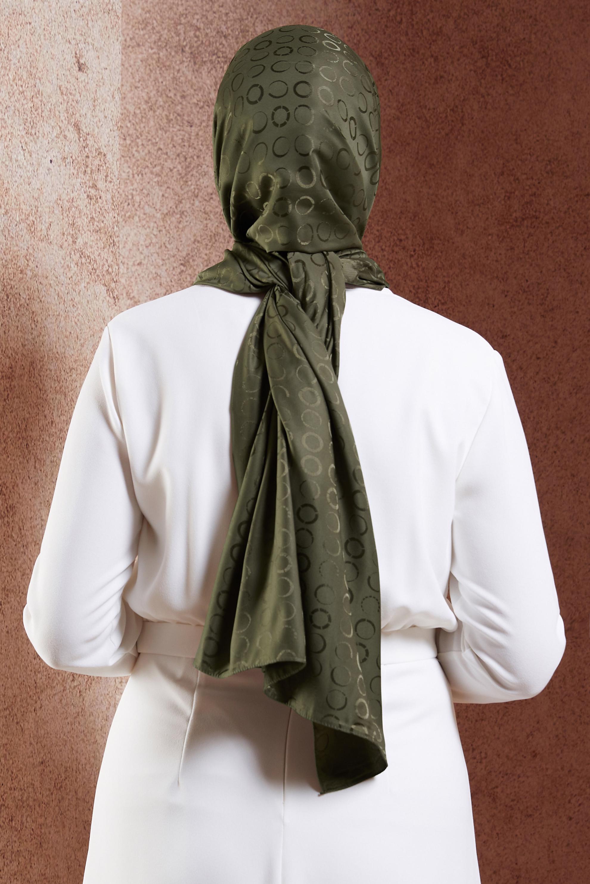 Tesettür giyim YEŞİL ALVİNA JAKARLI ŞAL 8463