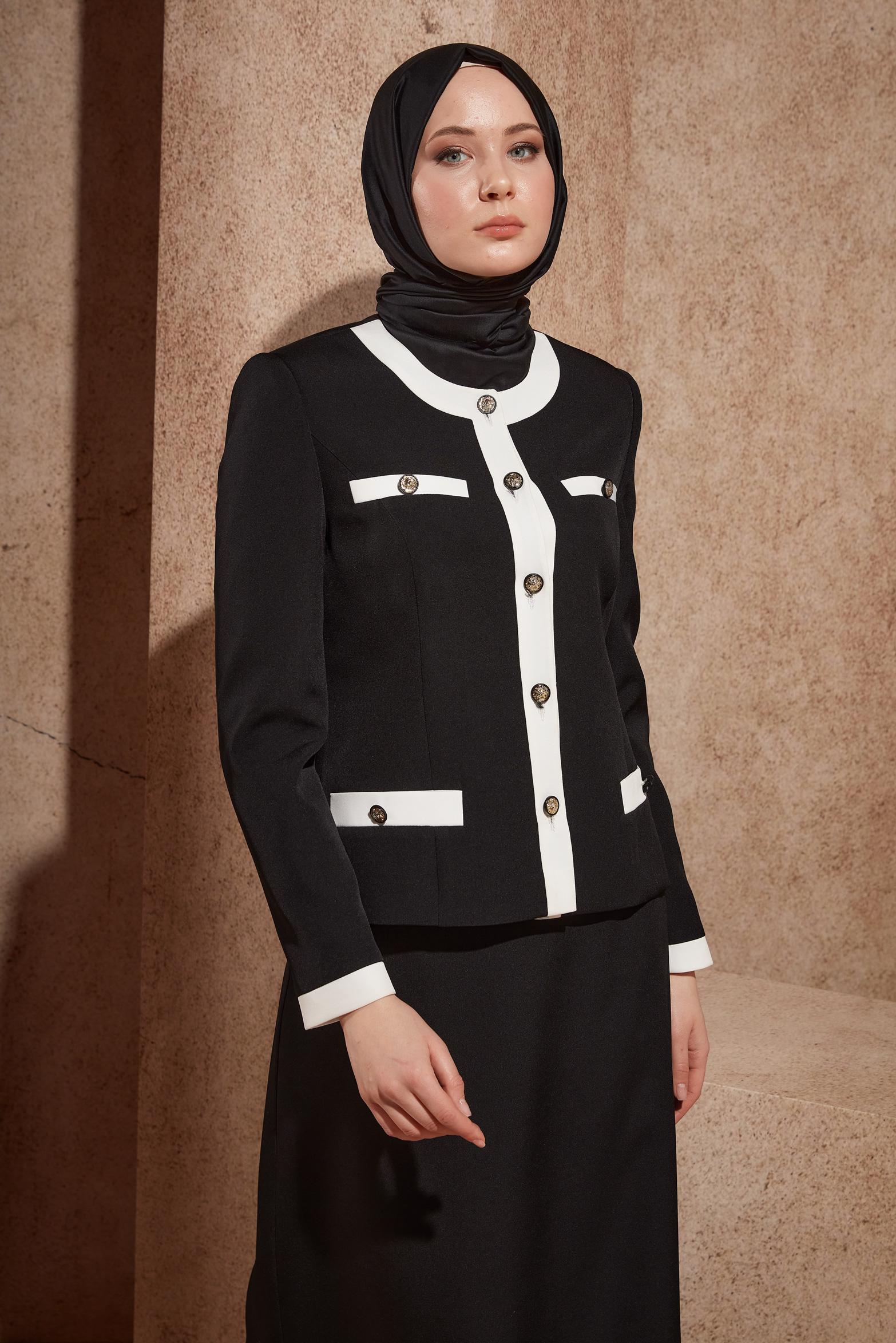 Tesettür giyim SİYAH DÜĞME DETAYLI ETEKLİ TAKIM 30426