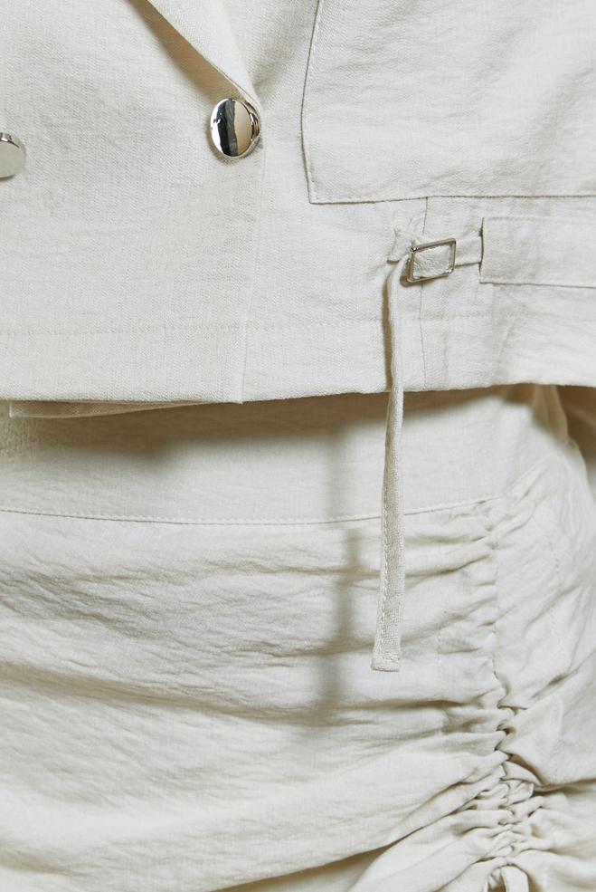 Tesettür giyim BEJ BÜZGÜ DETAYLI ETEKLİ TAKIM 44505 - ALVİNA