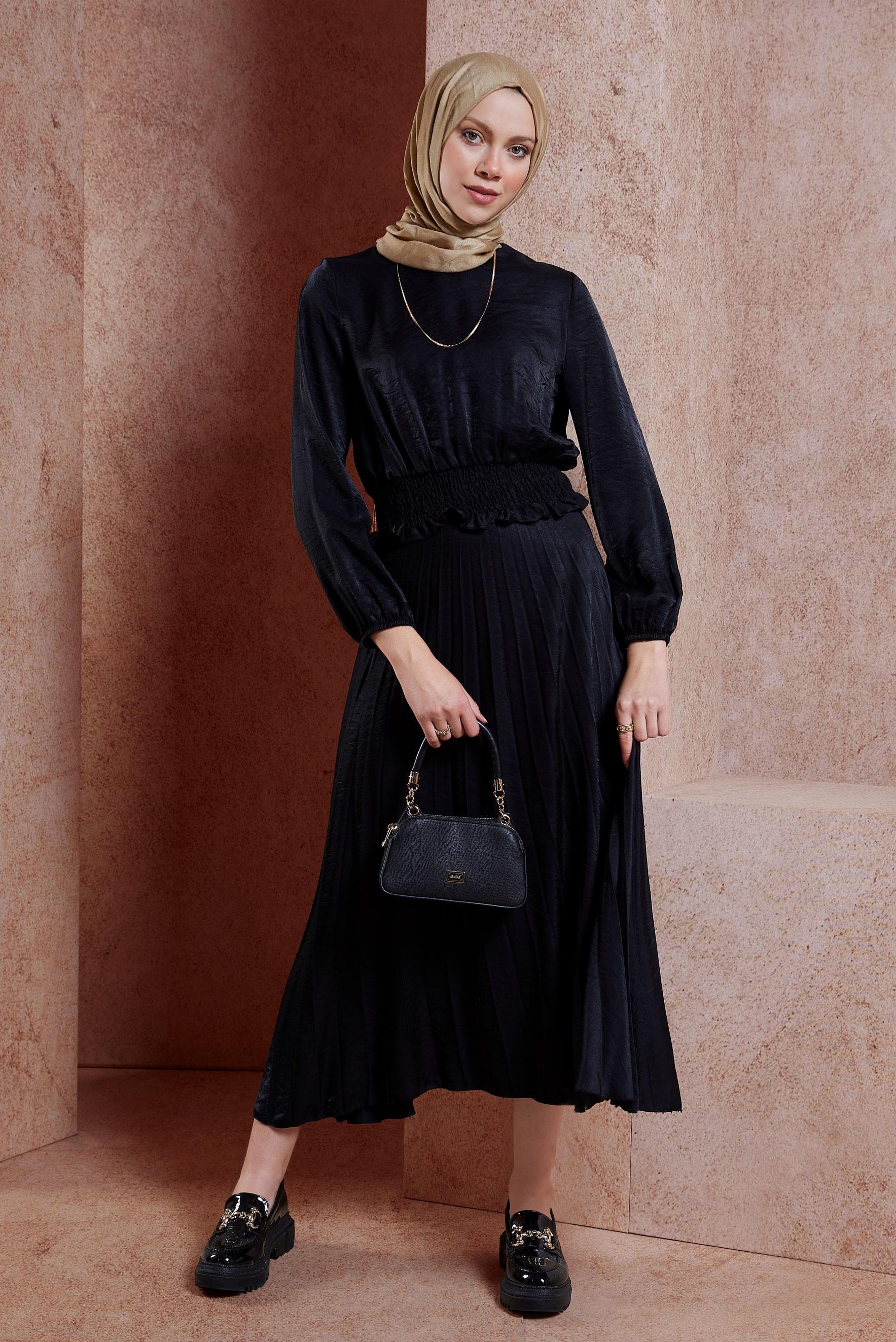 Tesettür giyim SİYAH GİPELİ ETEKLİ TESETTÜR TAKIM 44716