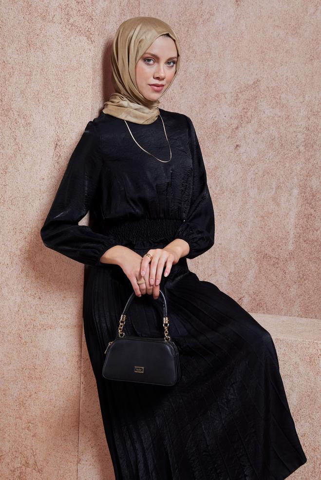 Tesettür giyim SİYAH GİPELİ ETEKLİ TESETTÜR TAKIM 44716 - ALVİNA