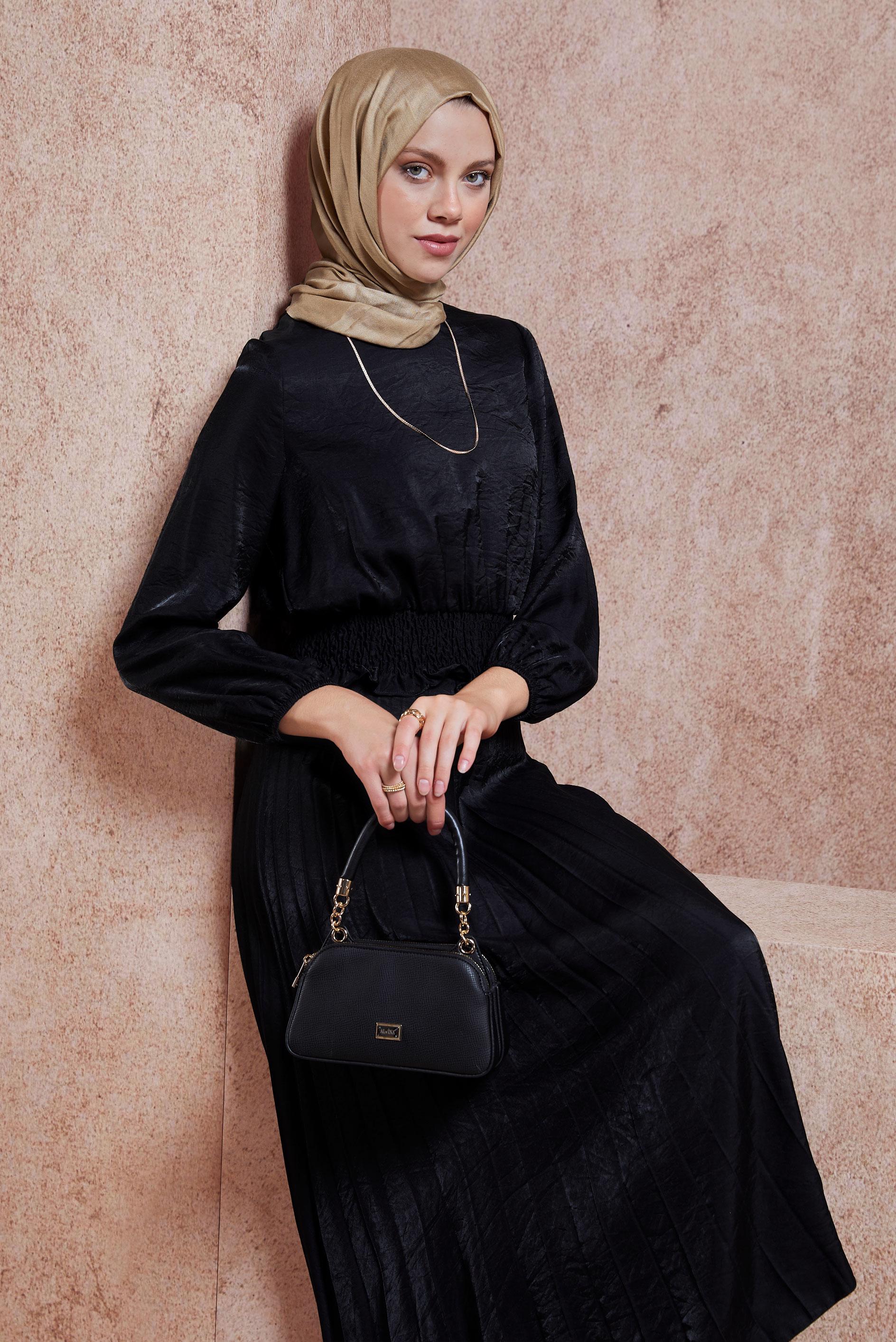 Tesettür giyim SİYAH GİPELİ ETEKLİ TESETTÜR TAKIM 44716