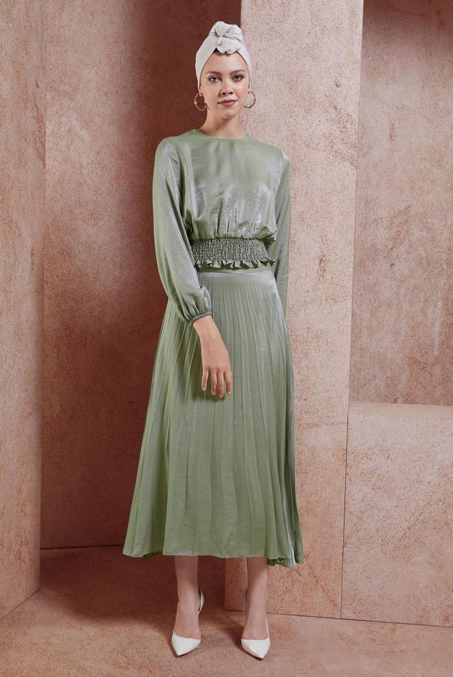 Tesettür giyim HAKİ GİPELİ ETEKLİ TESETTÜR TAKIM 44716 - ALVİNA