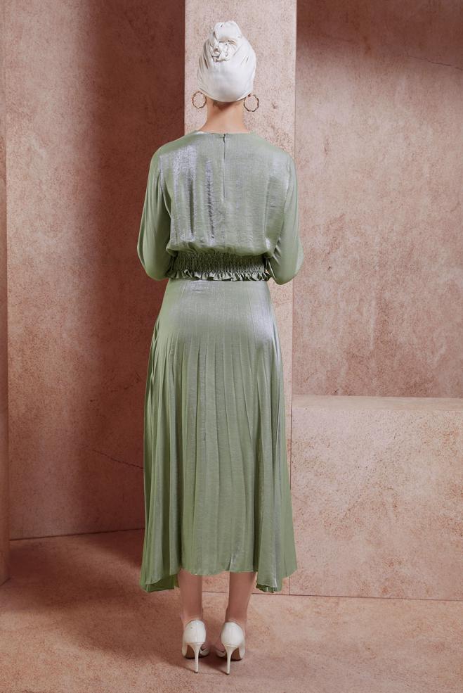 Tesettür giyim HAKİ GİPELİ ETEKLİ TESETTÜR TAKIM 44716 - ALVİNA