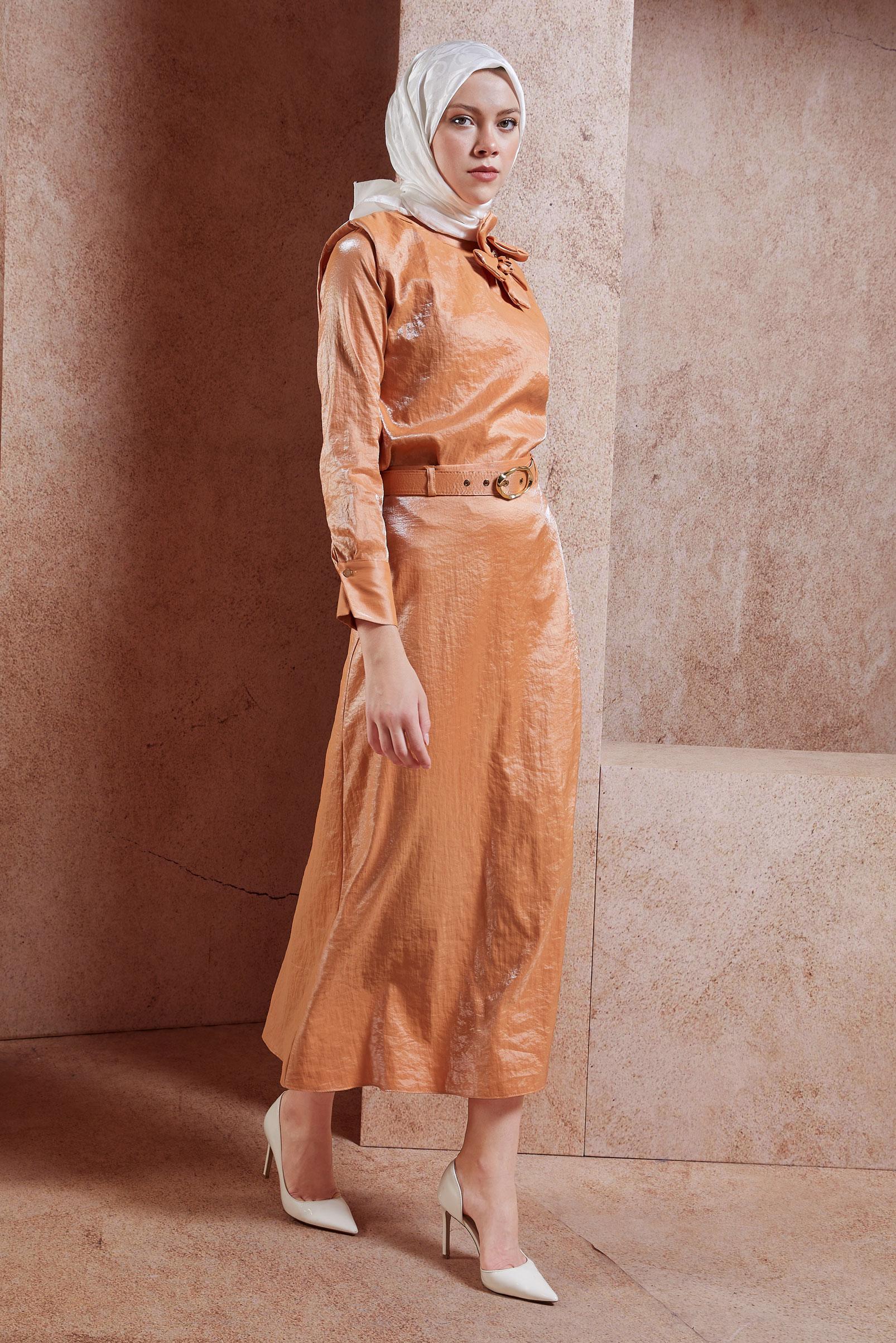 Tesettür giyim TURUNCU AKSESUAR DETAYLI ETEKLİ TAKIM 44717