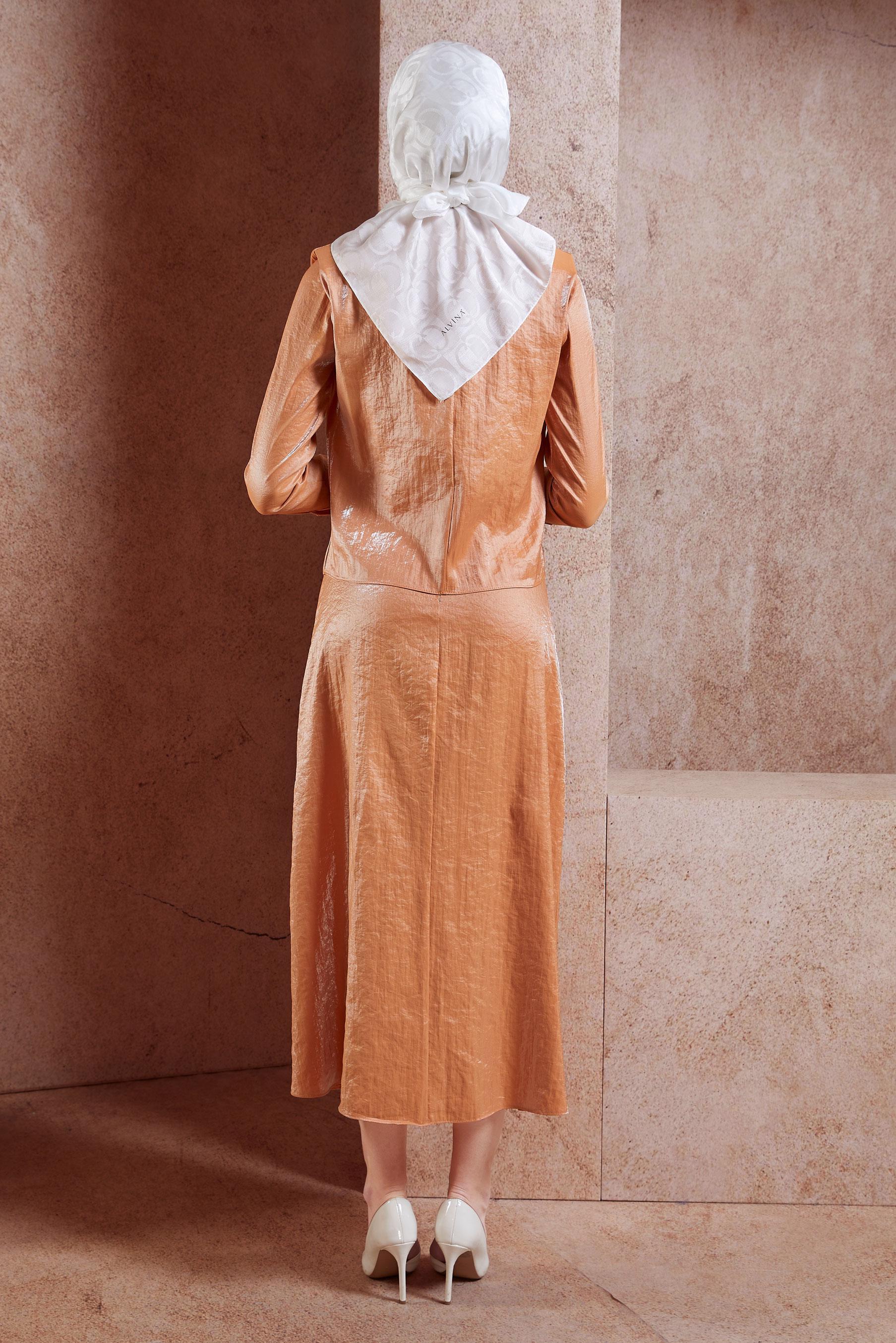 Tesettür giyim TURUNCU AKSESUAR DETAYLI ETEKLİ TAKIM 44717