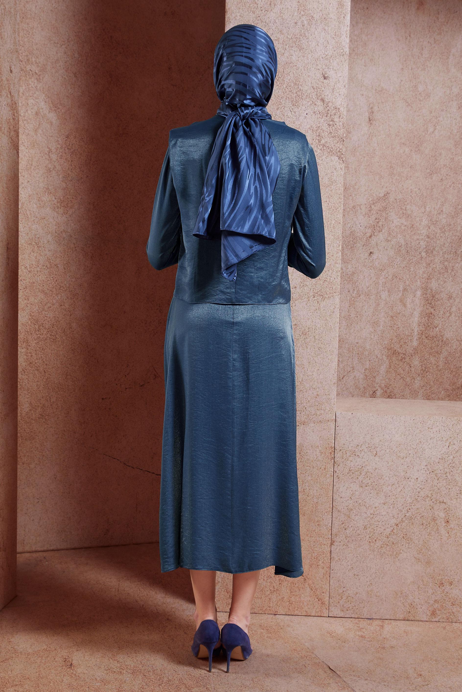 Tesettür giyim LACİVERT AKSESUAR DETAYLI ETEKLİ TAKIM 44717