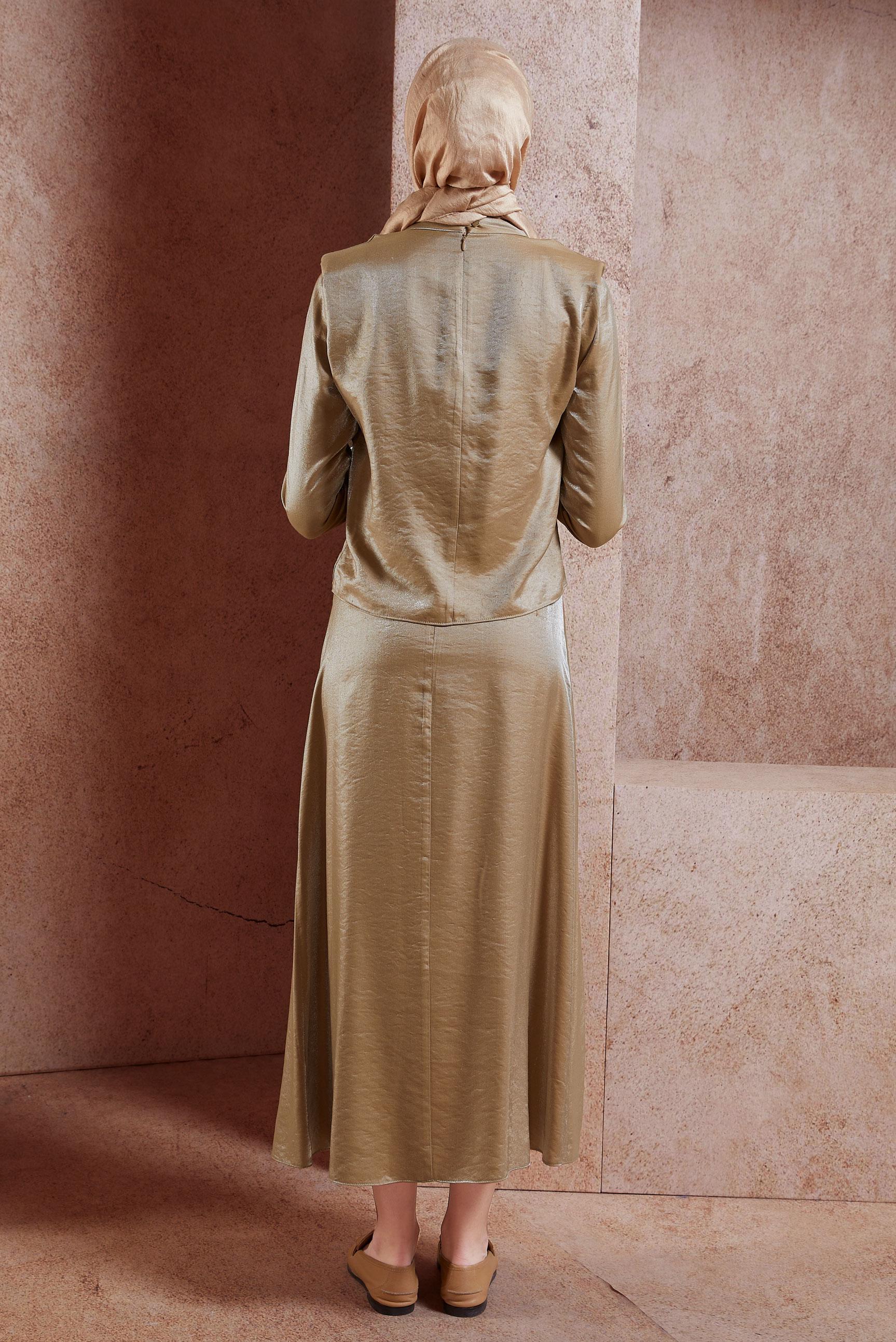 Tesettür giyim KAHVE AKSESUAR DETAYLI ETEKLİ TAKIM 44717