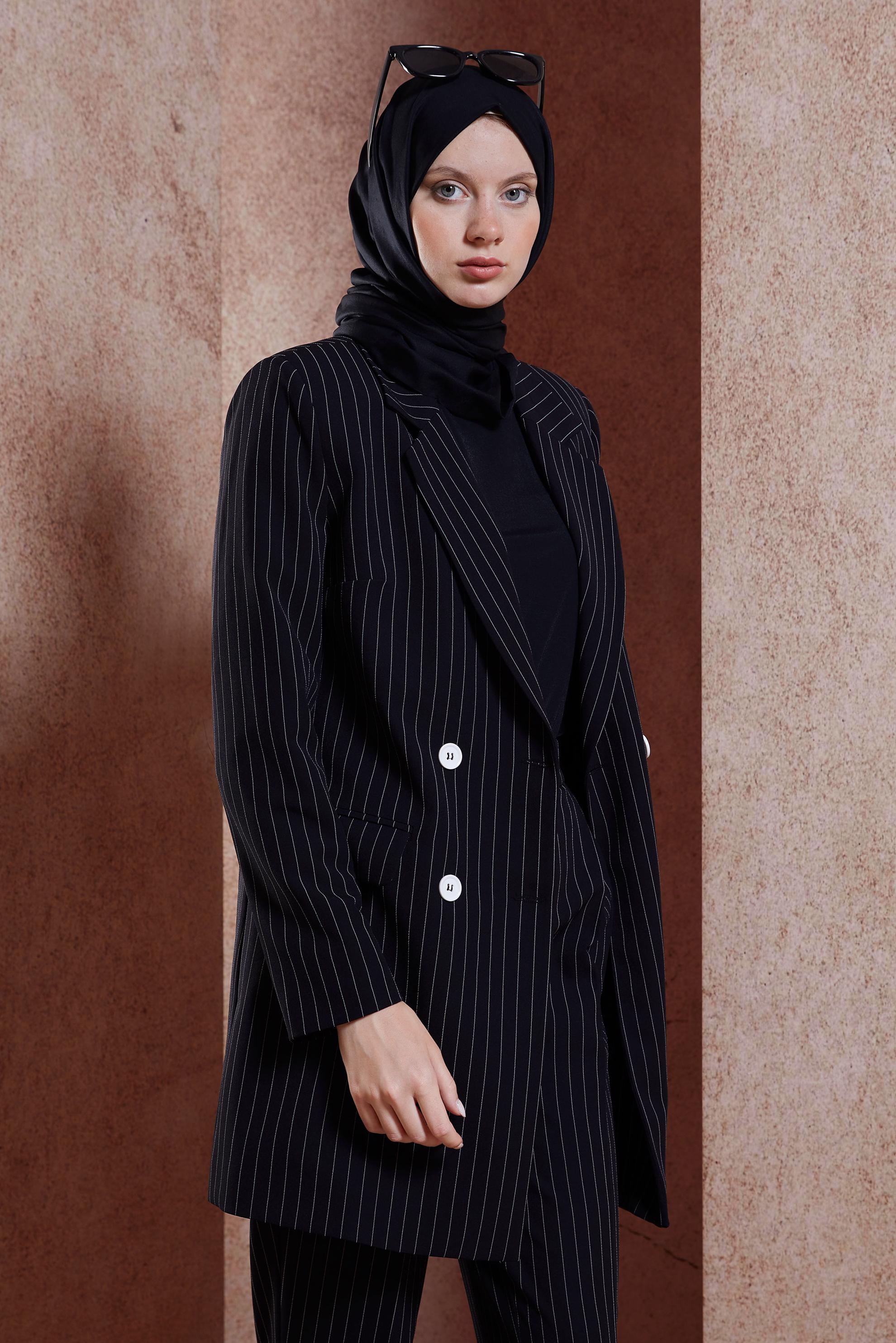 Tesettür giyim SİYAH ÇİZGİLİ PANTOLONLU TAKIM 30421
