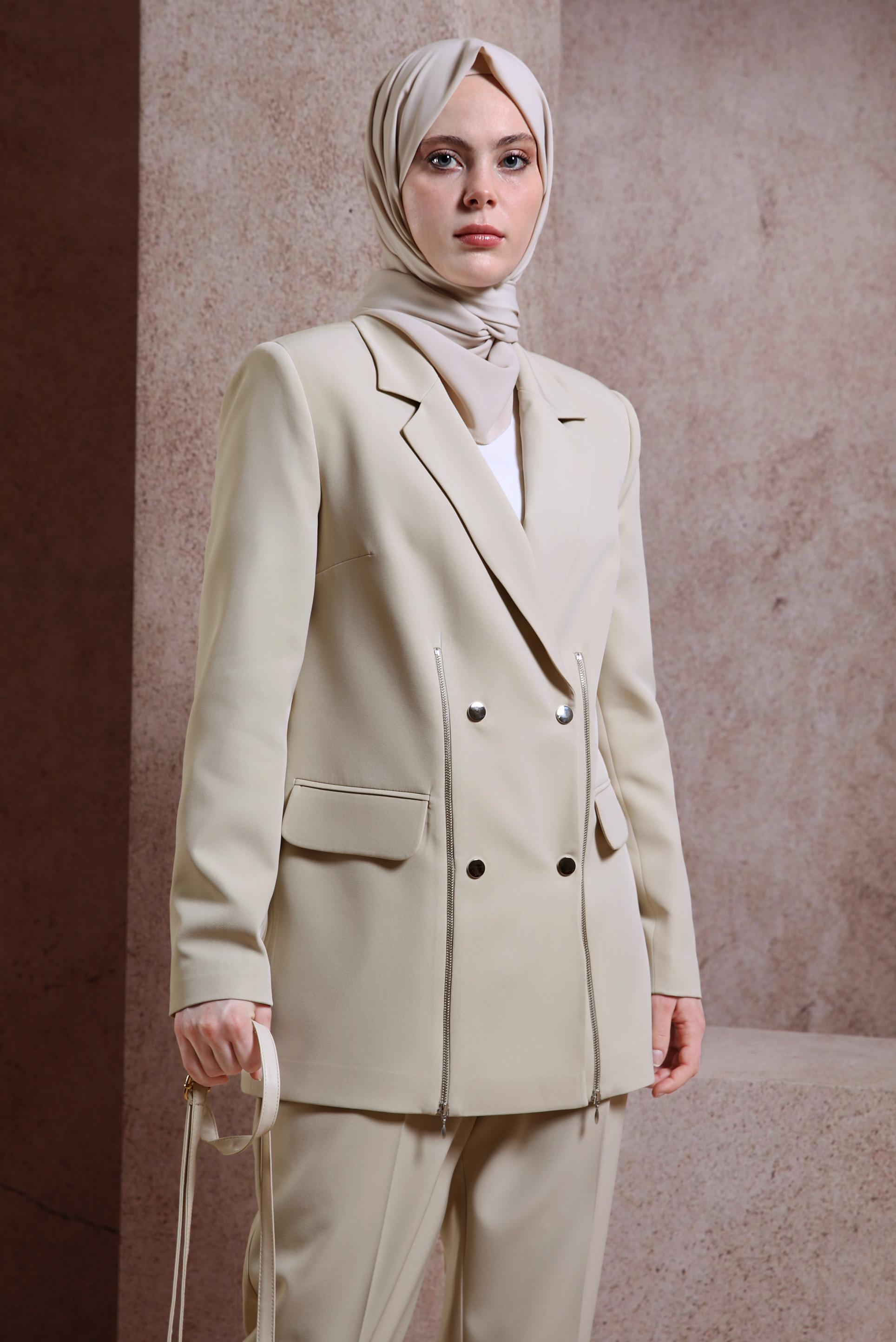 Tesettür giyim BEJ FERMUAR AKSESUARLI PANTOLONLU TAKIM 30422