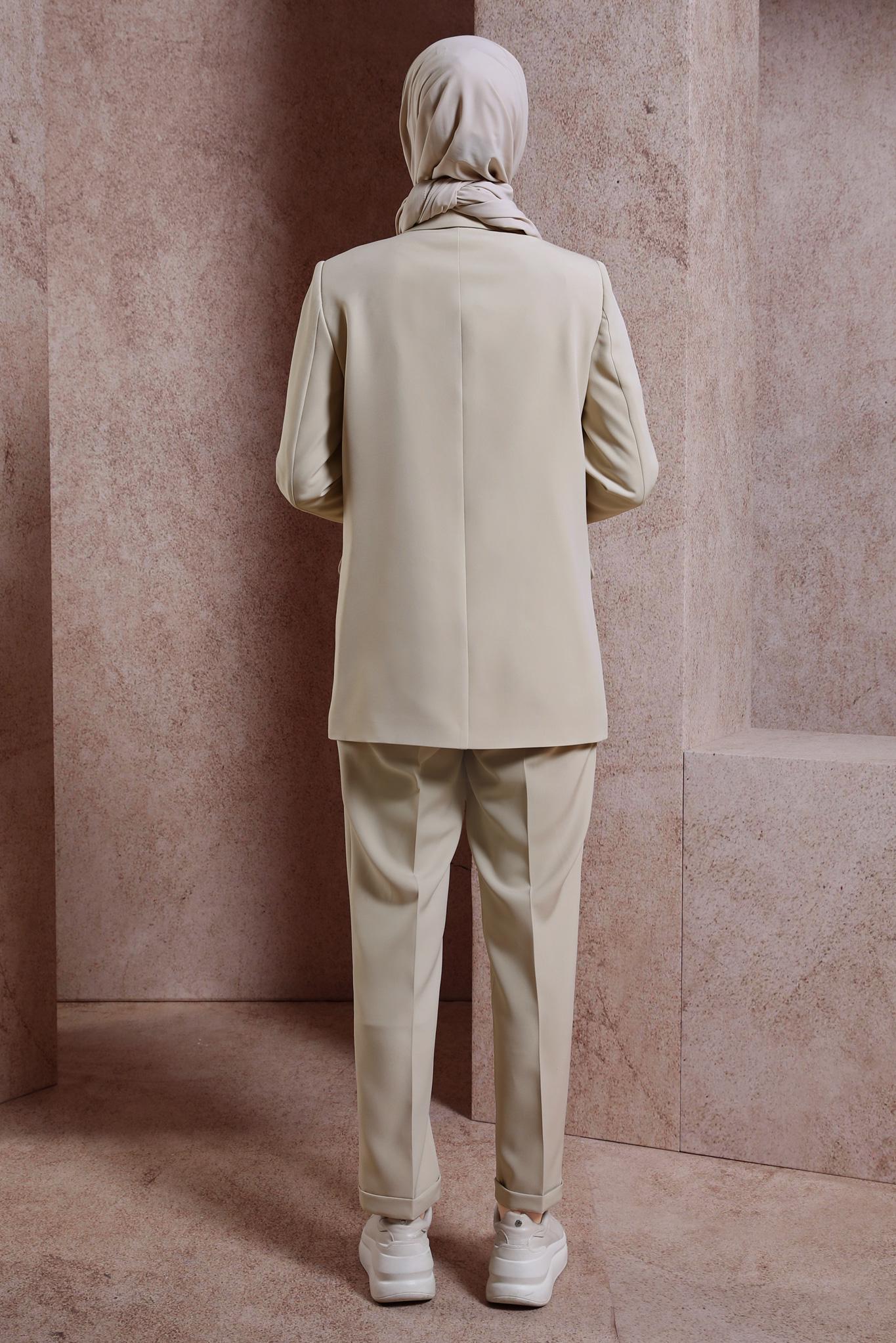 Tesettür giyim BEJ FERMUAR AKSESUARLI PANTOLONLU TAKIM 30422