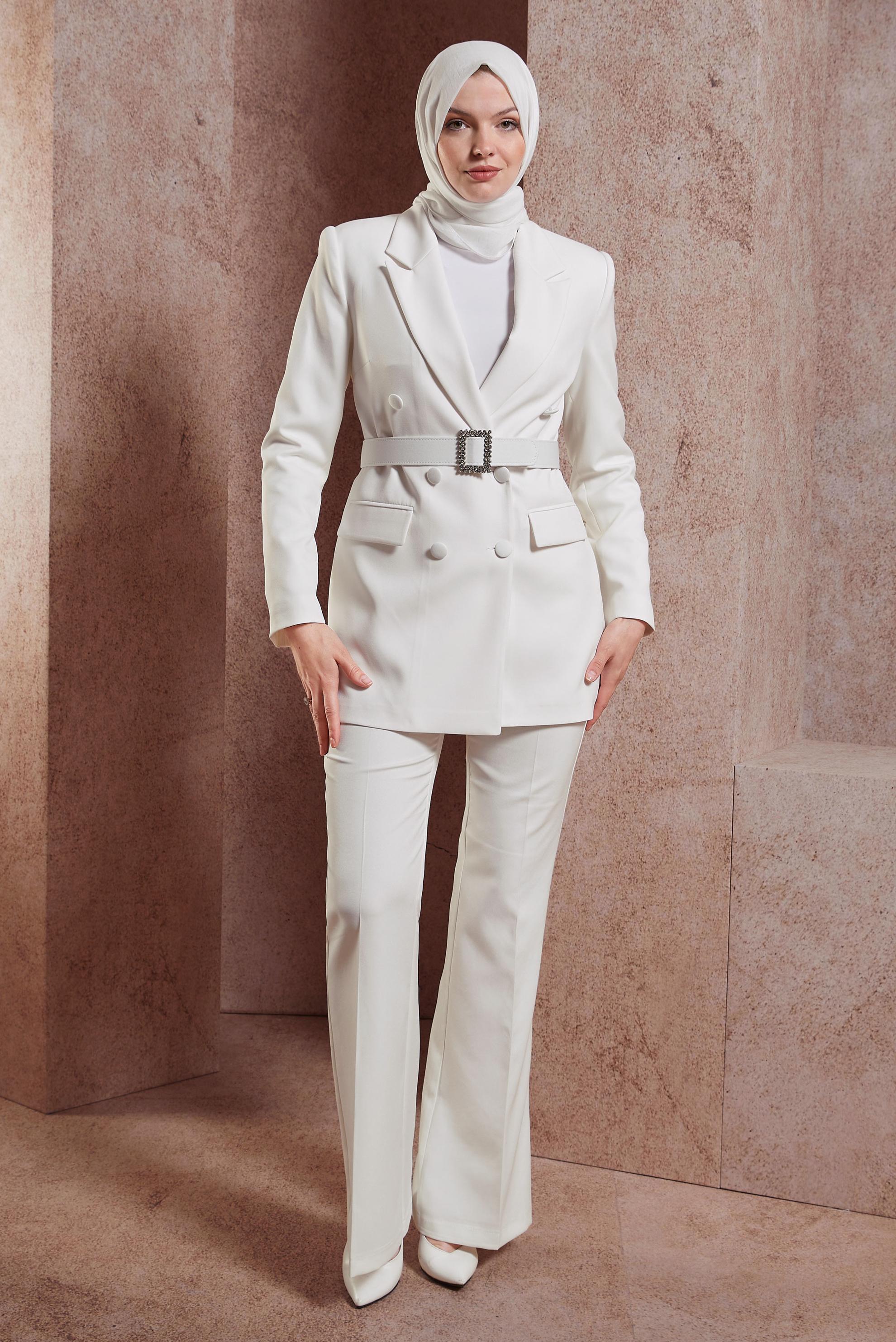 Tesettür giyim BEYAZ KEMERLİ PANTOLONLU TAKIM 30439