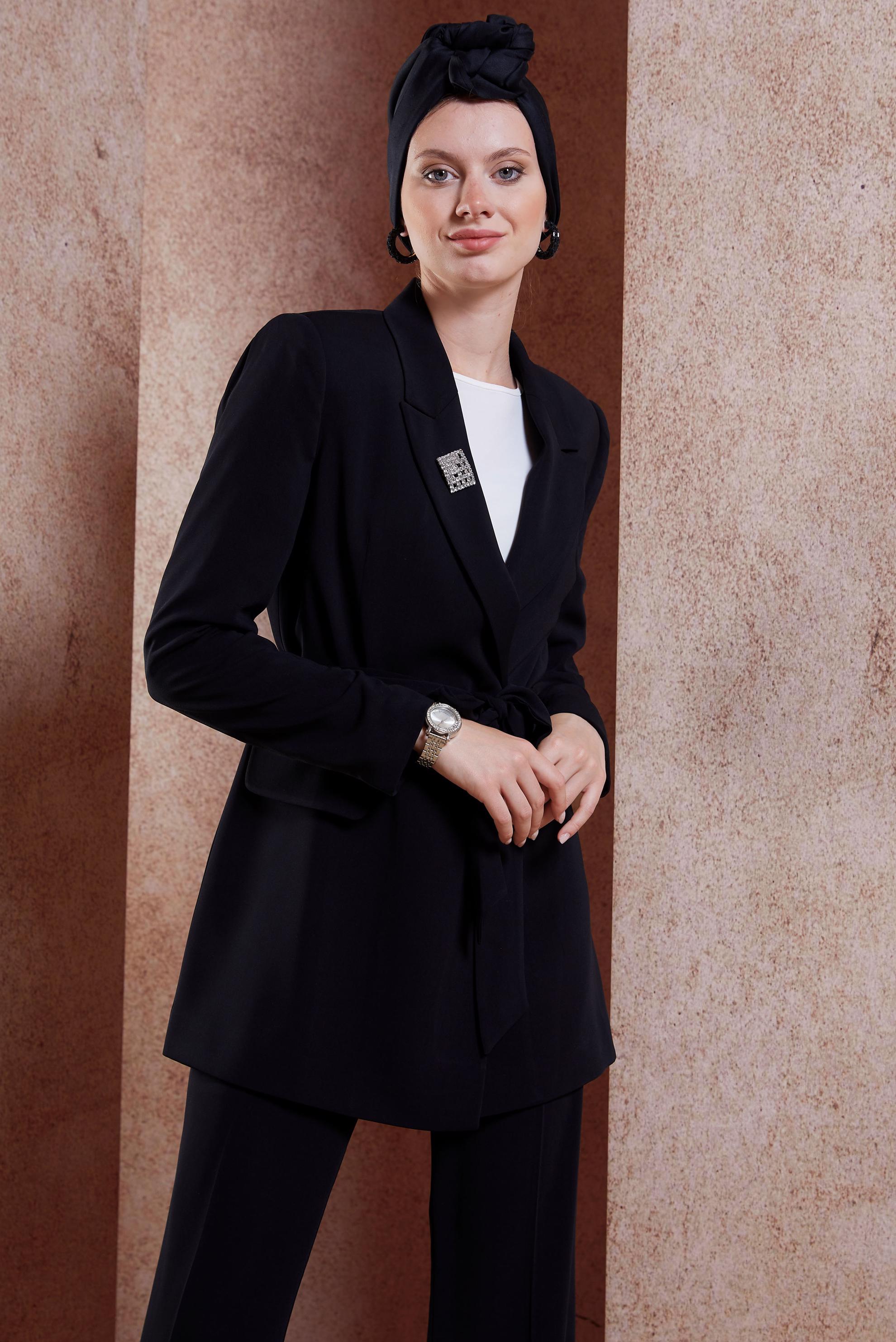 Tesettür giyim SİYAH BROŞ DETAYLI PANTOLONLU TAKIM 30444