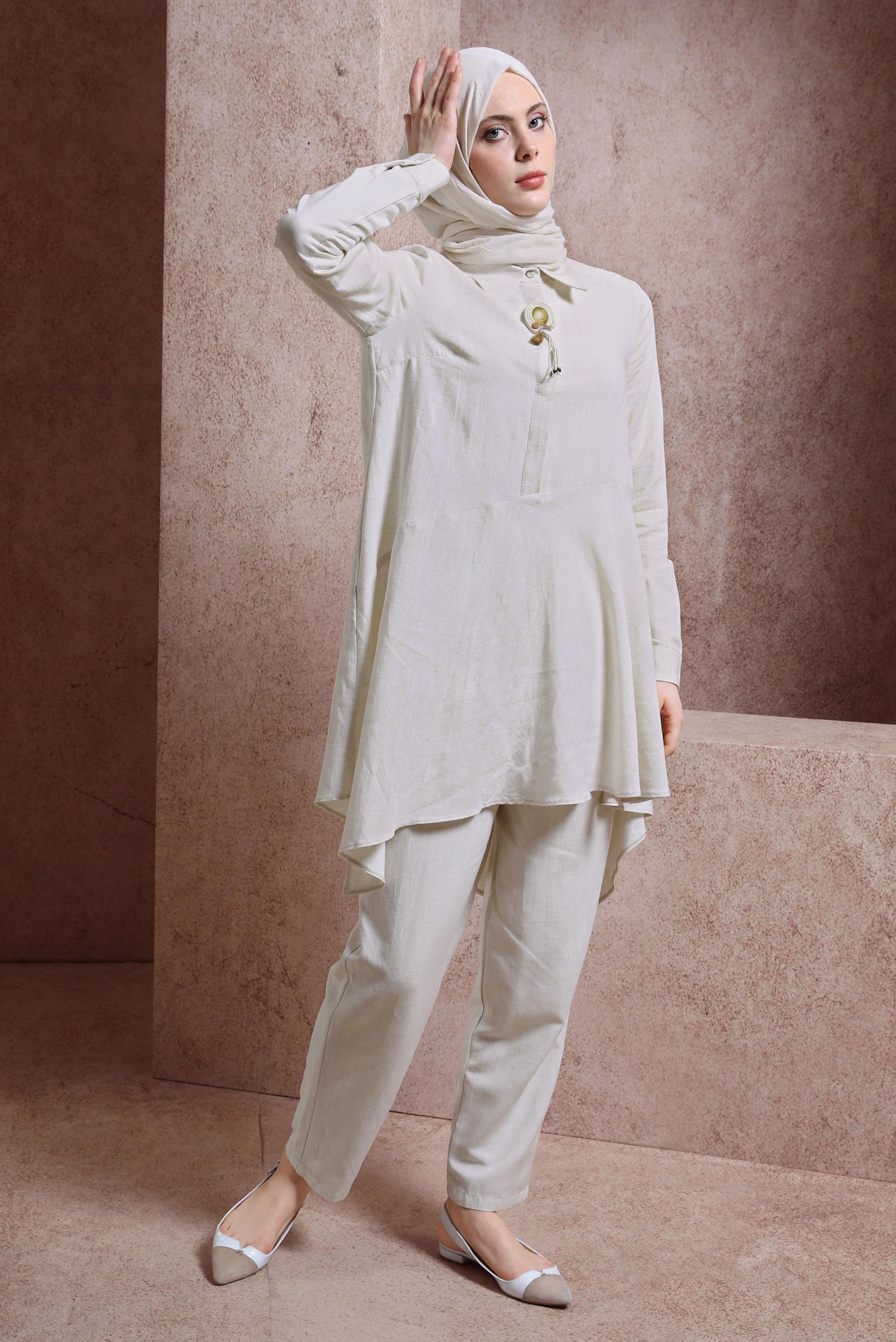 Tesettür giyim BEJ ASİMETRİK KESİM PANTOLONLU TAKIM 44411