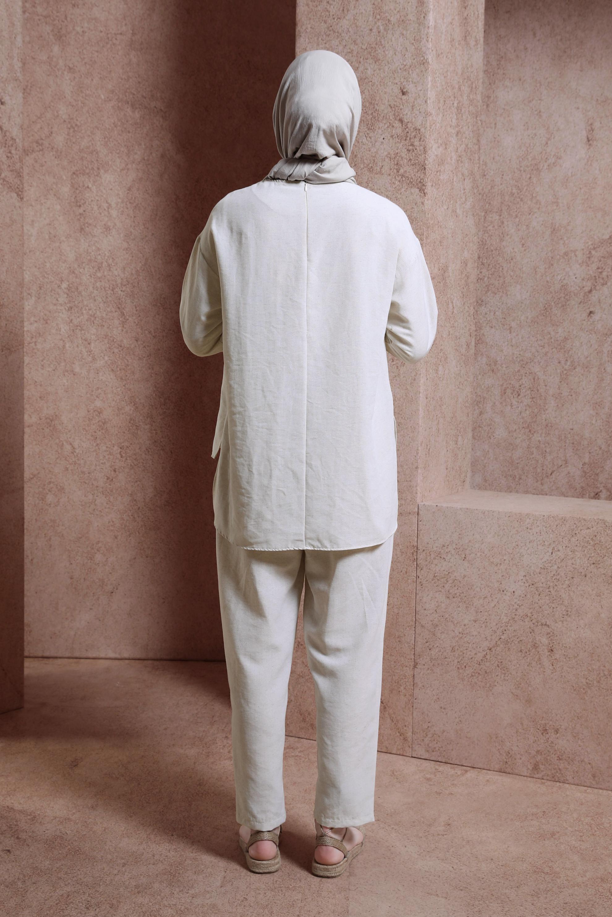 Tesettür giyim EKRU KETEN DOKULU PANTOLONLU TAKIM 44415