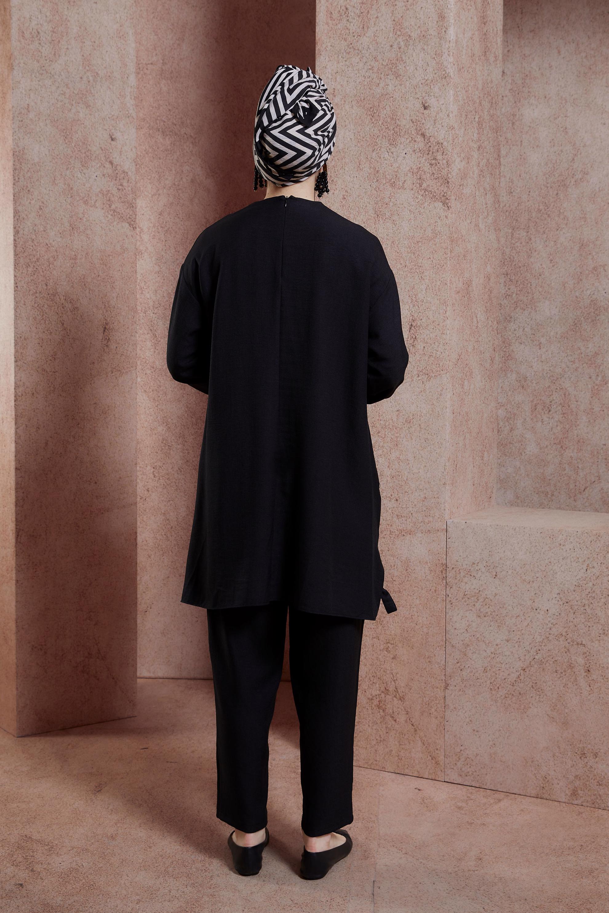 Tesettür giyim SİYAH BİSİKLET YAKA PANTOLONLU TAKIM 44436