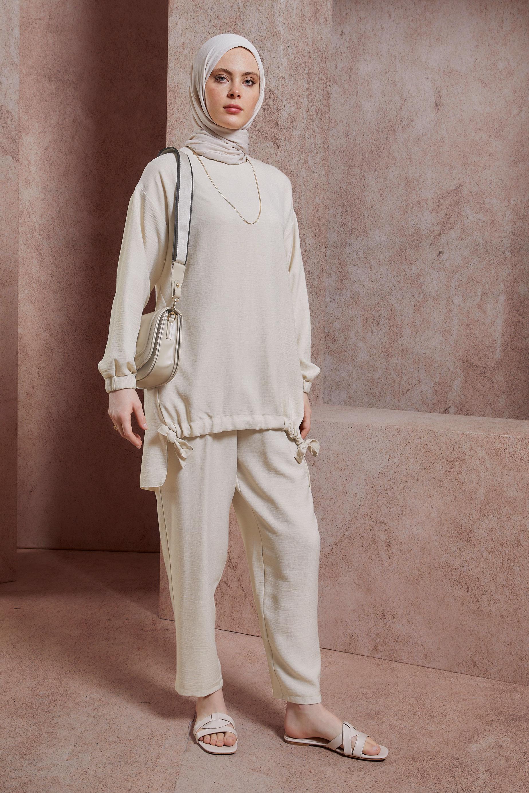 Tesettür giyim BEJ BİSİKLET YAKA PANTOLONLU TAKIM 44436
