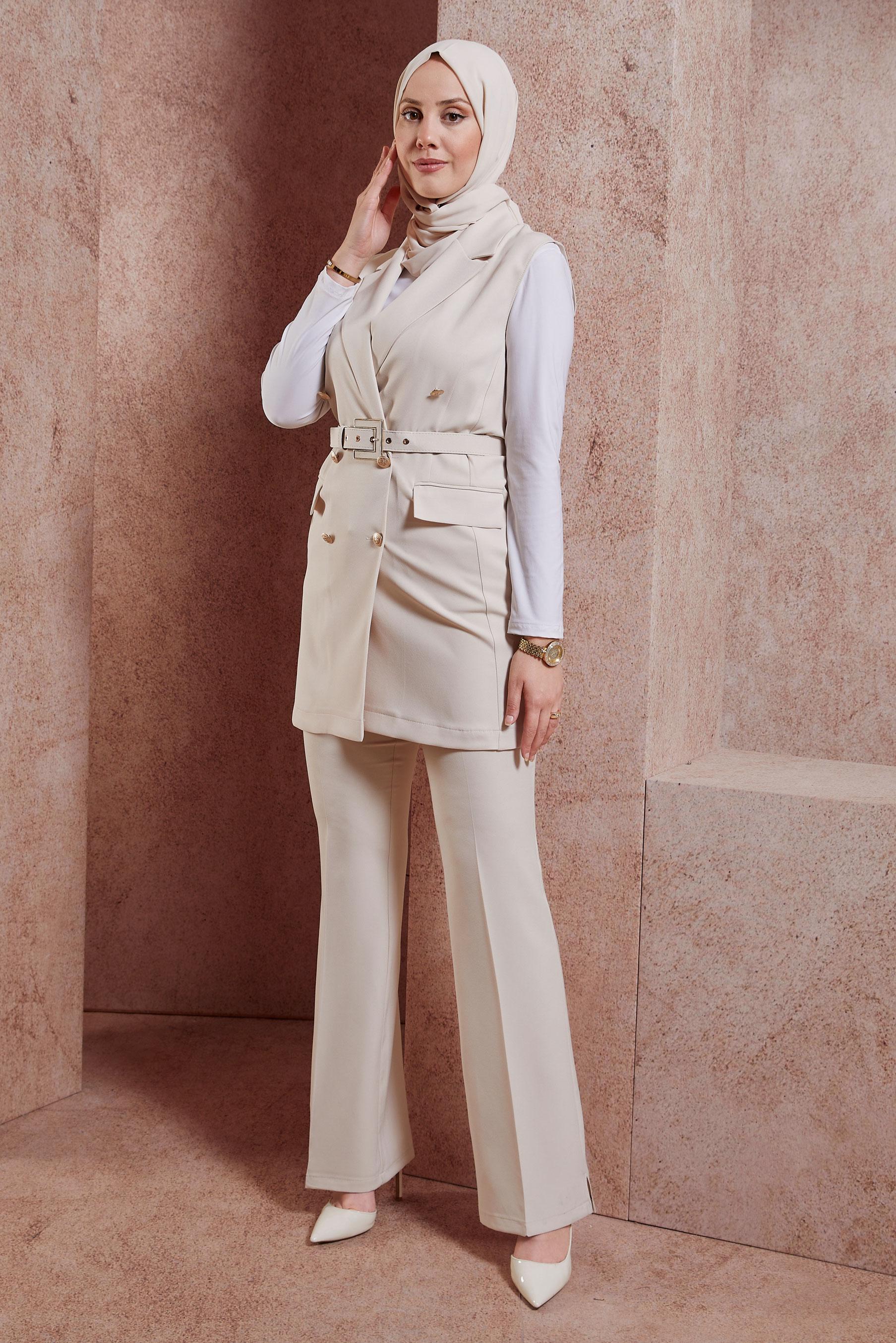 Tesettür giyim EKRU KEMERLİ YELEKLİ PANTOLONLU TAKIM 44454