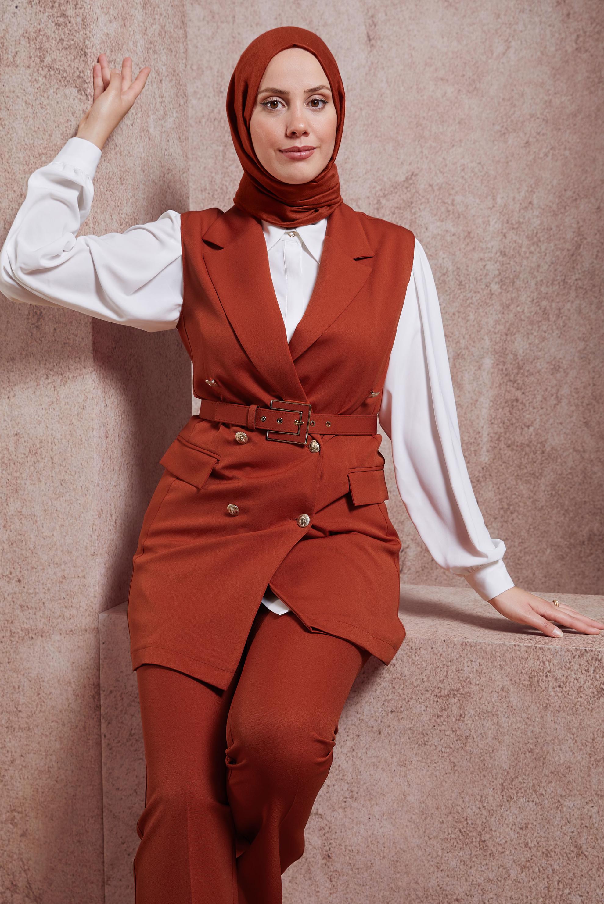 Tesettür giyim TURUNCU KEMERLİ YELEKLİ PANTOLONLU TAKIM 44454