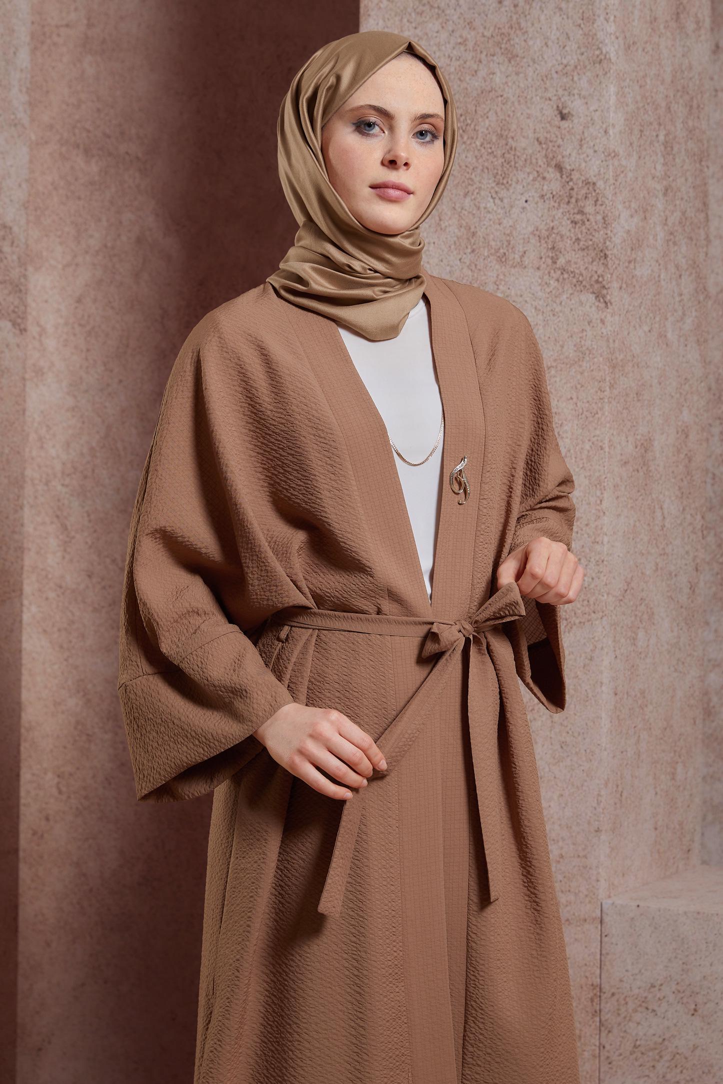 Tesettür giyim KAHVE BROŞ DETAYLI PANTOLONLU TAKIM 44462