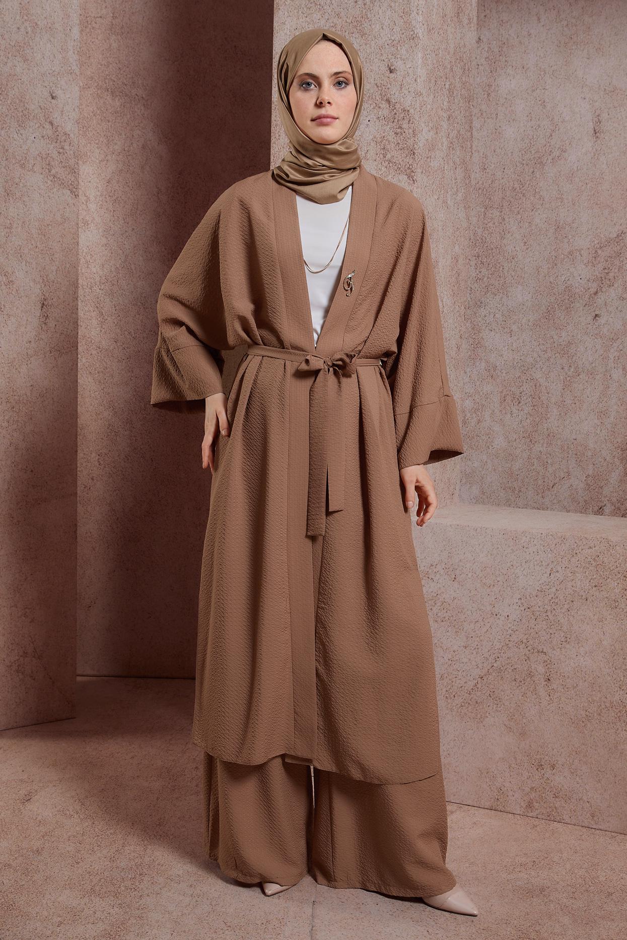Tesettür giyim KAHVE BROŞ DETAYLI PANTOLONLU TAKIM 44462