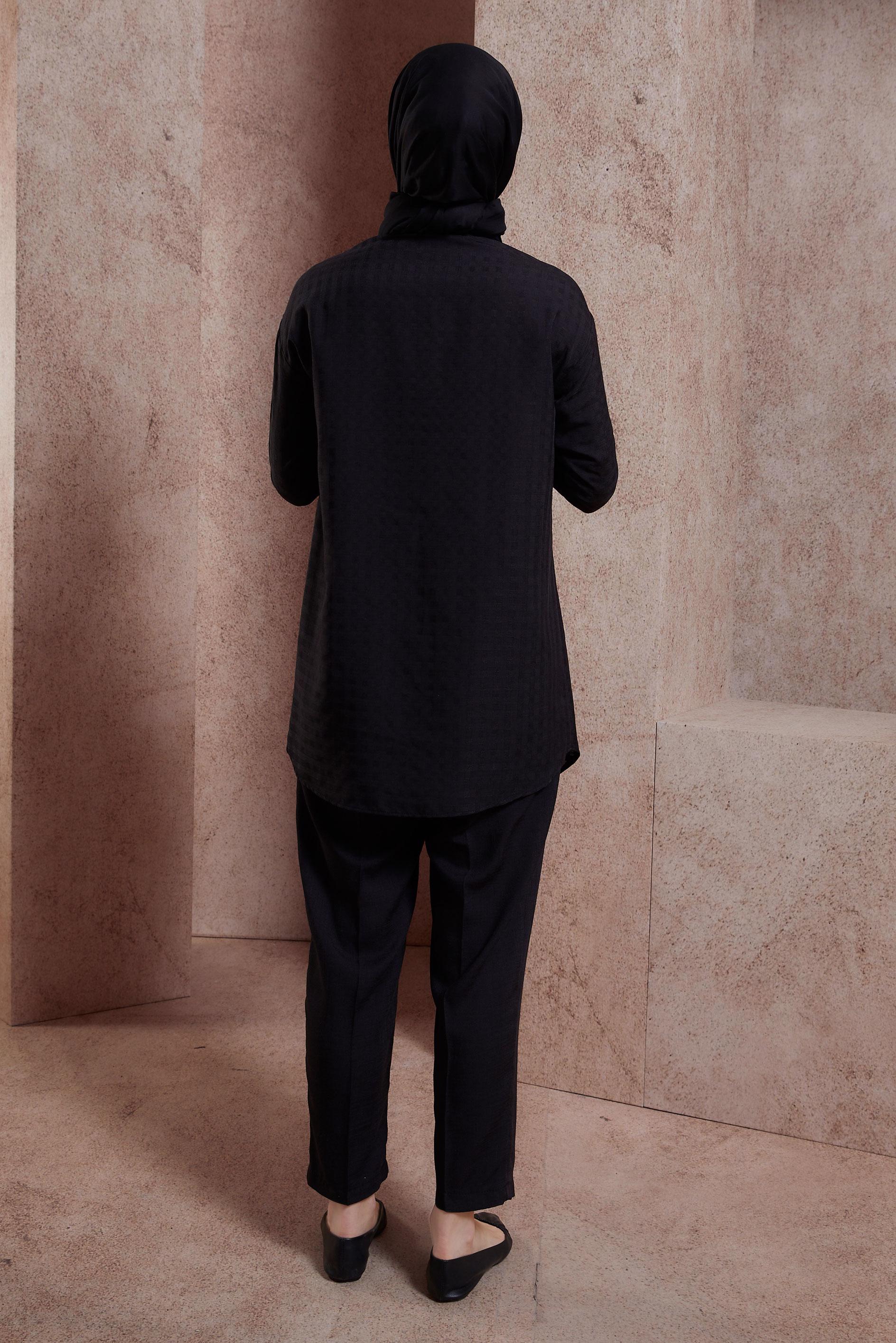 Tesettür giyim SİYAH EKOSE DESENLİ PANTOLONLU TAKIM 44477