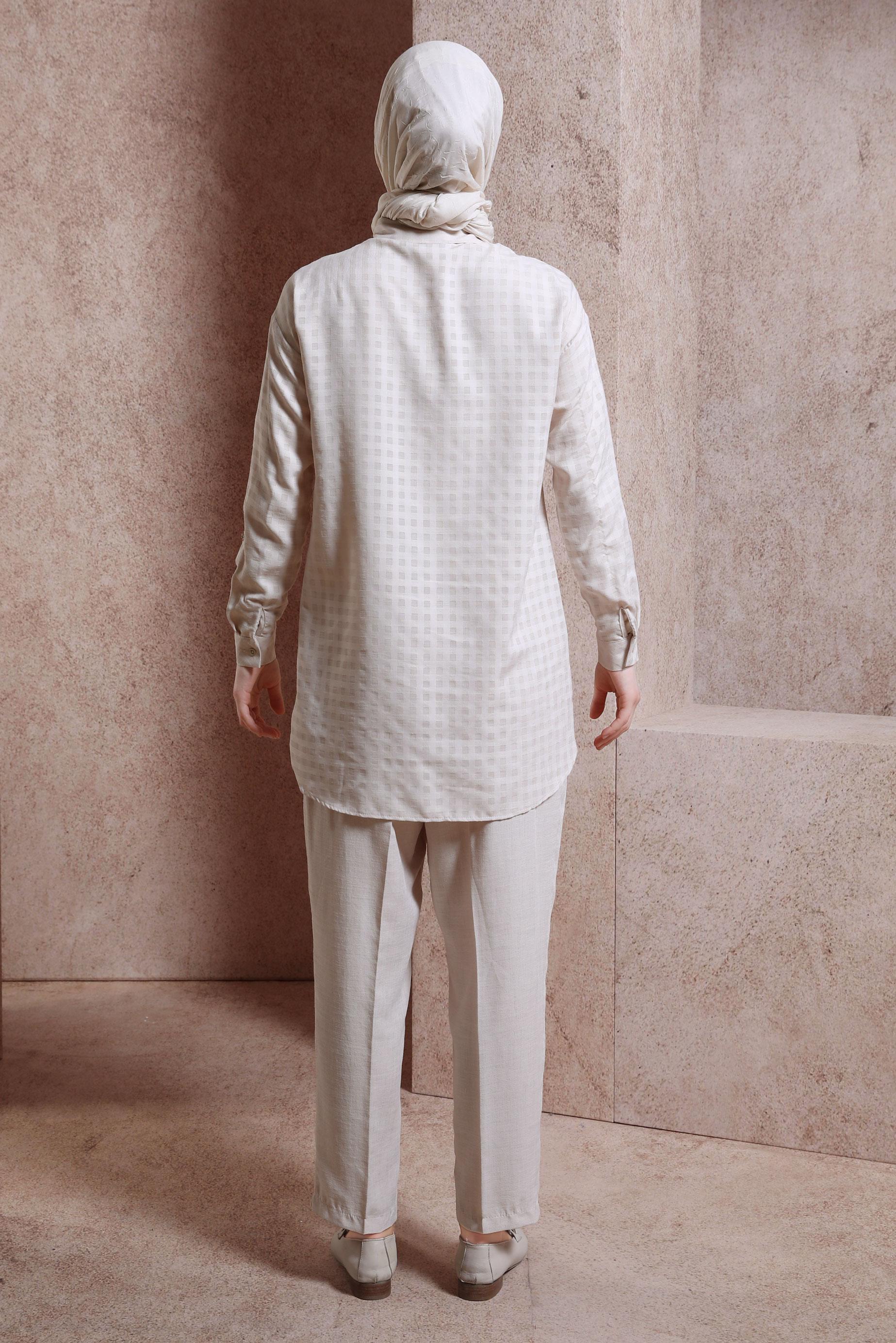 Tesettür giyim BEJ EKOSE DESENLİ PANTOLONLU TAKIM 44477