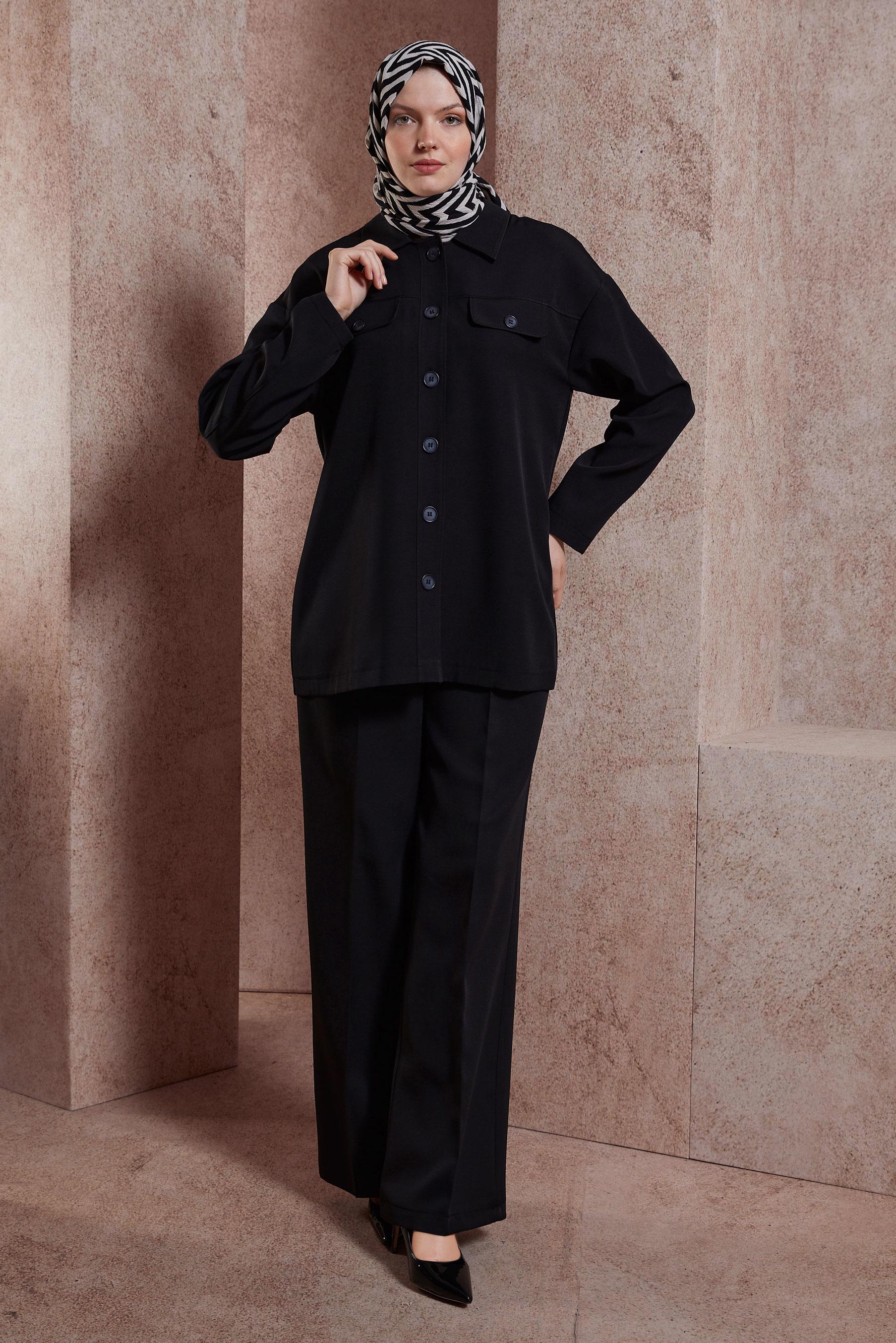 Tesettür giyim SİYAH DÜĞMELİ PANTOLONLU TAKIM 44500