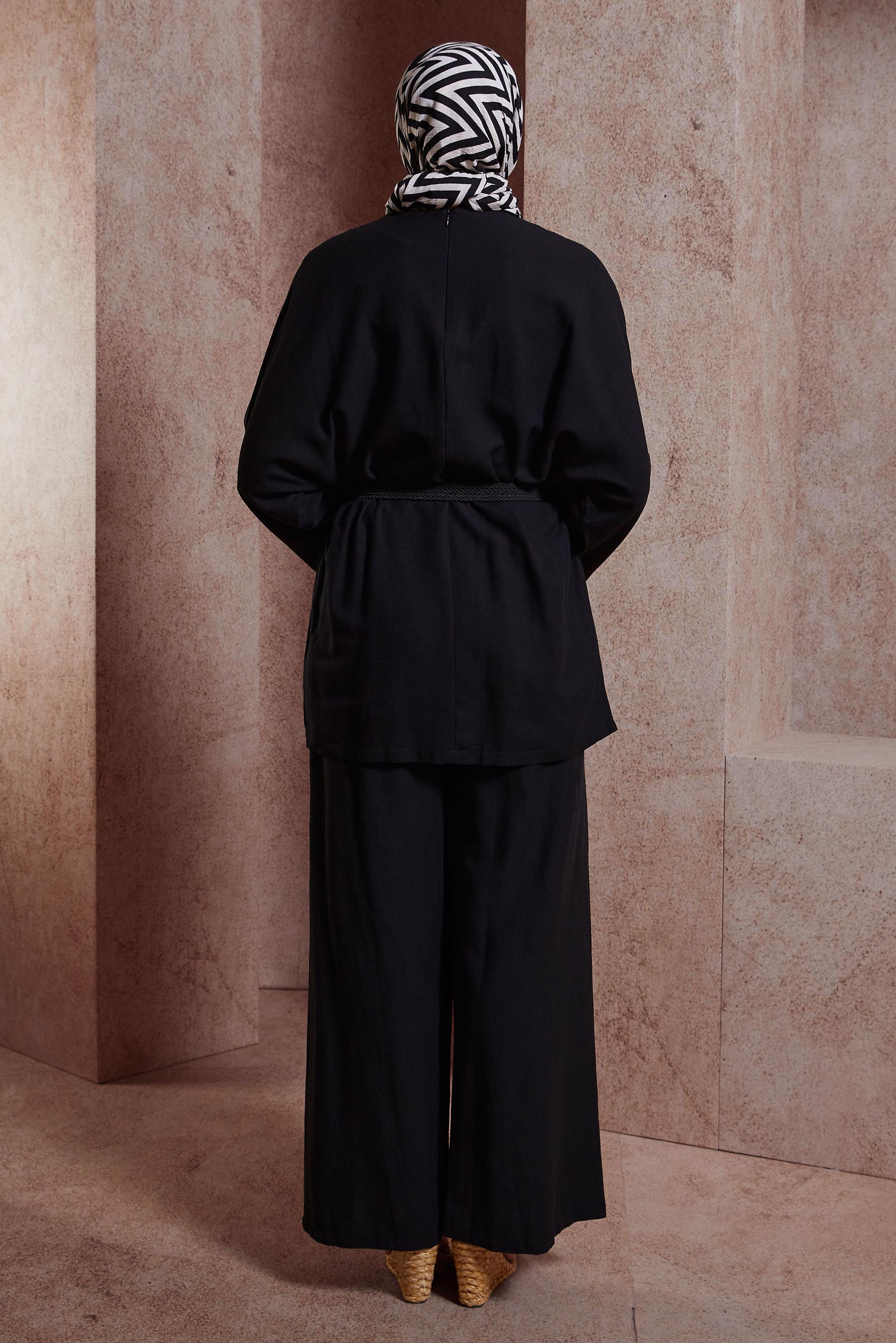 Tesettür giyim SİYAH KEMERLİ PANTOLONLU TAKIM 44502