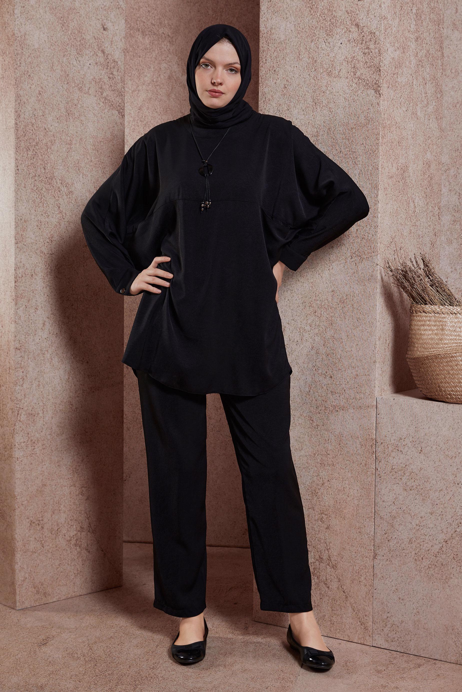 Tesettür giyim SİYAH YARASA KOL PANTOLONLU TAKIM 44529