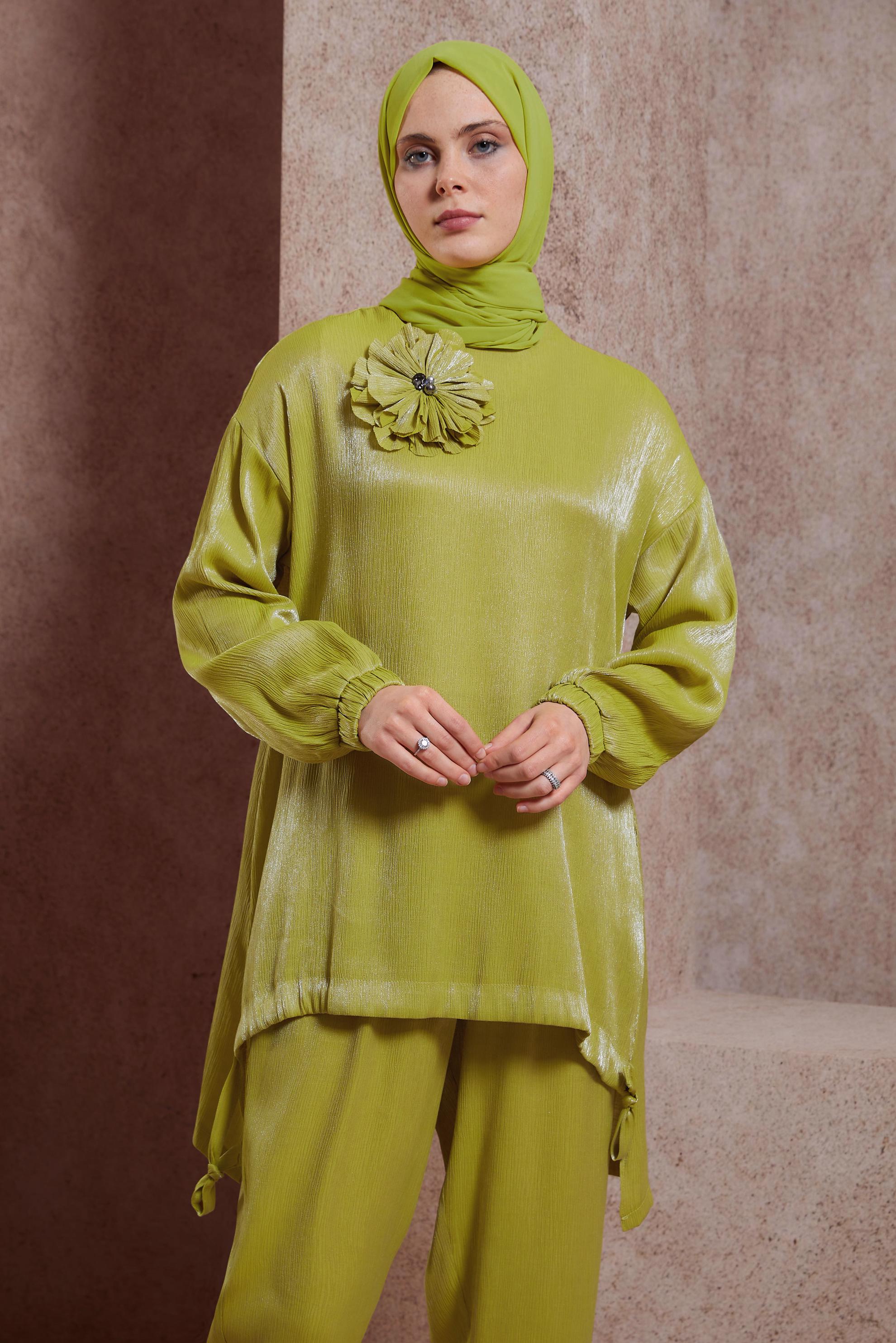 Tesettür giyim YEŞİL AKSESUAR DETAYLI PANTOLONLU TAKIM 44542