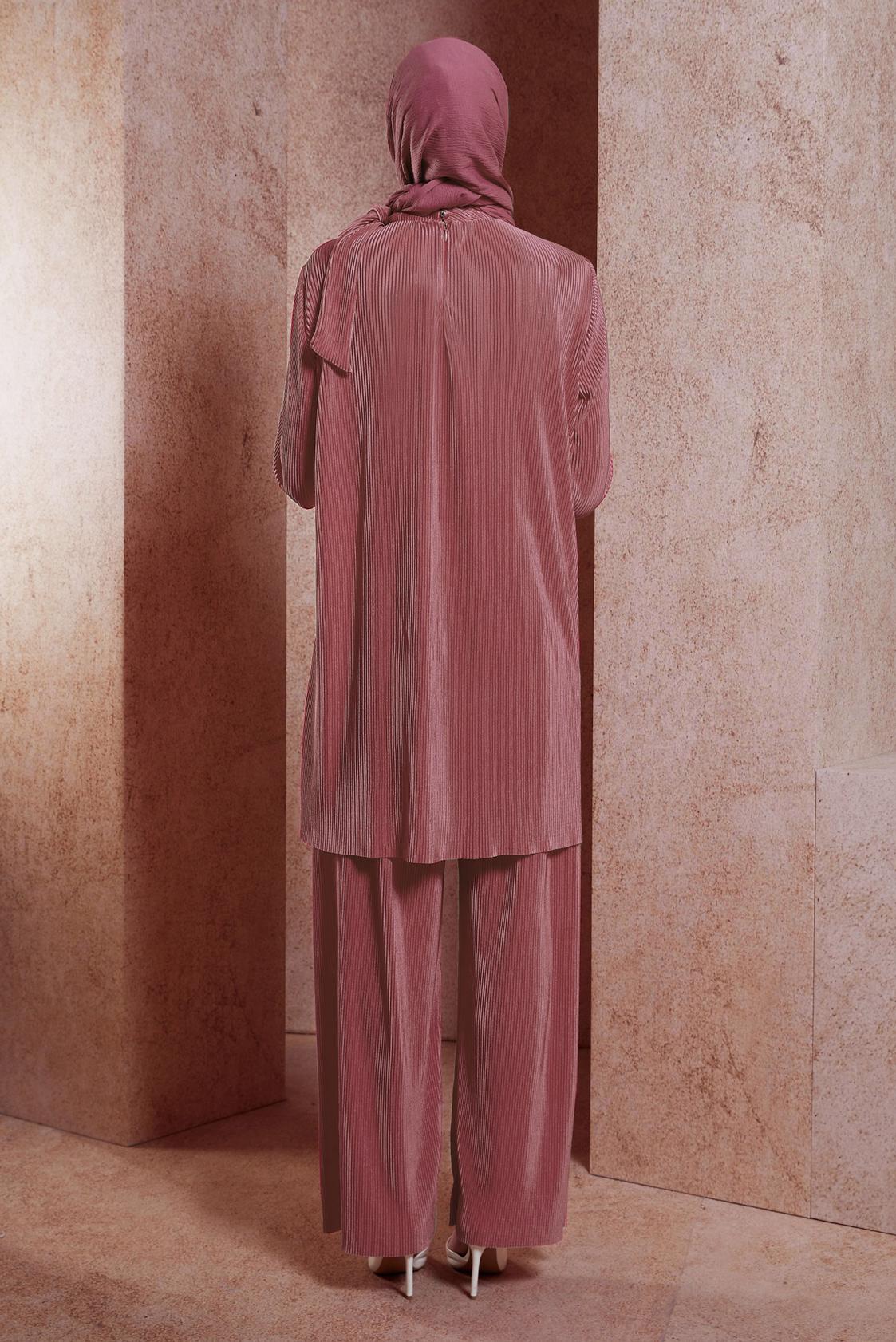 Tesettür giyim PEMBE PİLİSELİ PANTOLONLU TAKIM 44690