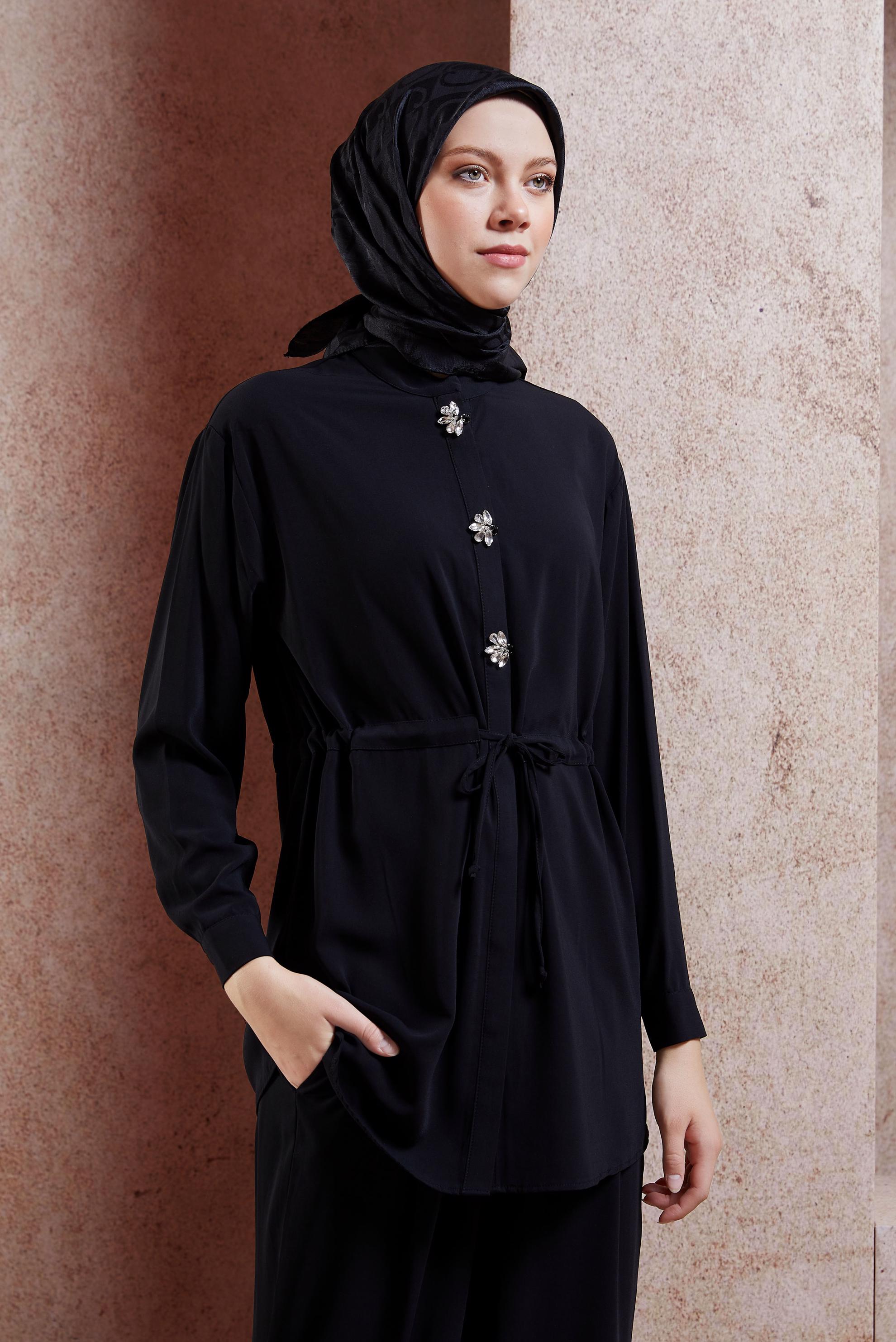 Tesettür giyim SİYAH TAŞLI PANTOLONLU TAKIM 44754