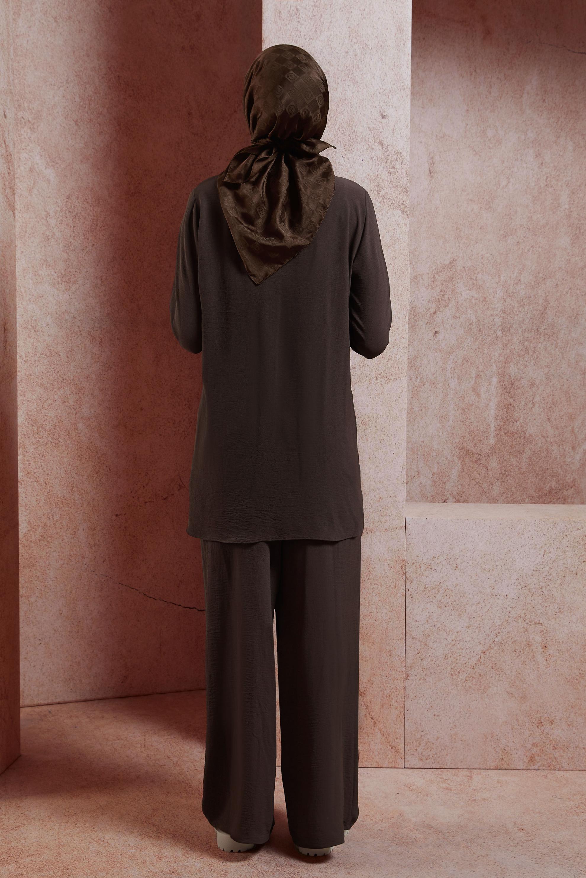 Tesettür giyim KAHVE GÖMLEK YAKA PANTOLONLU TAKIM 44756